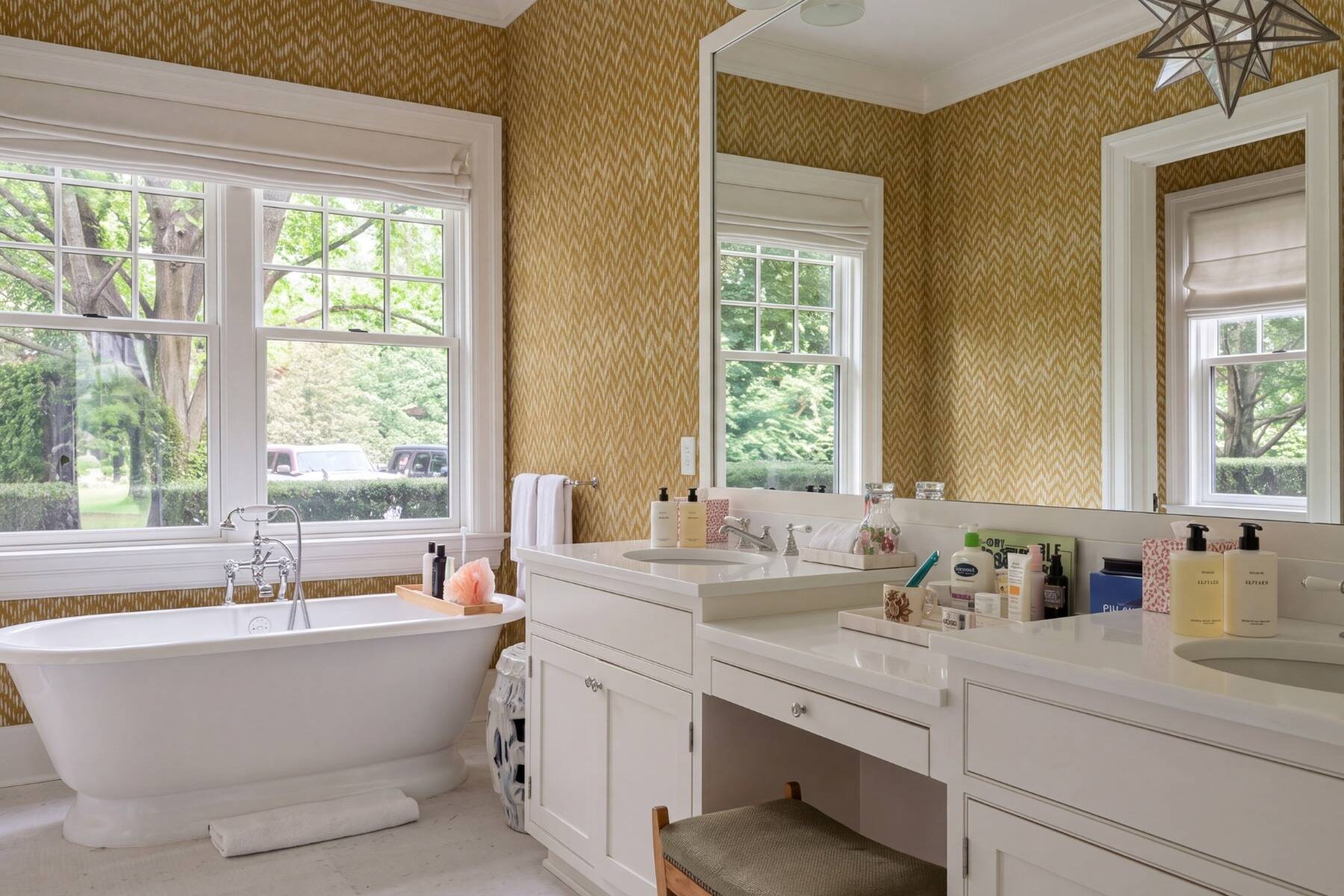  Grand Scale, Quiet Elegance in Wainscott - 物件實景