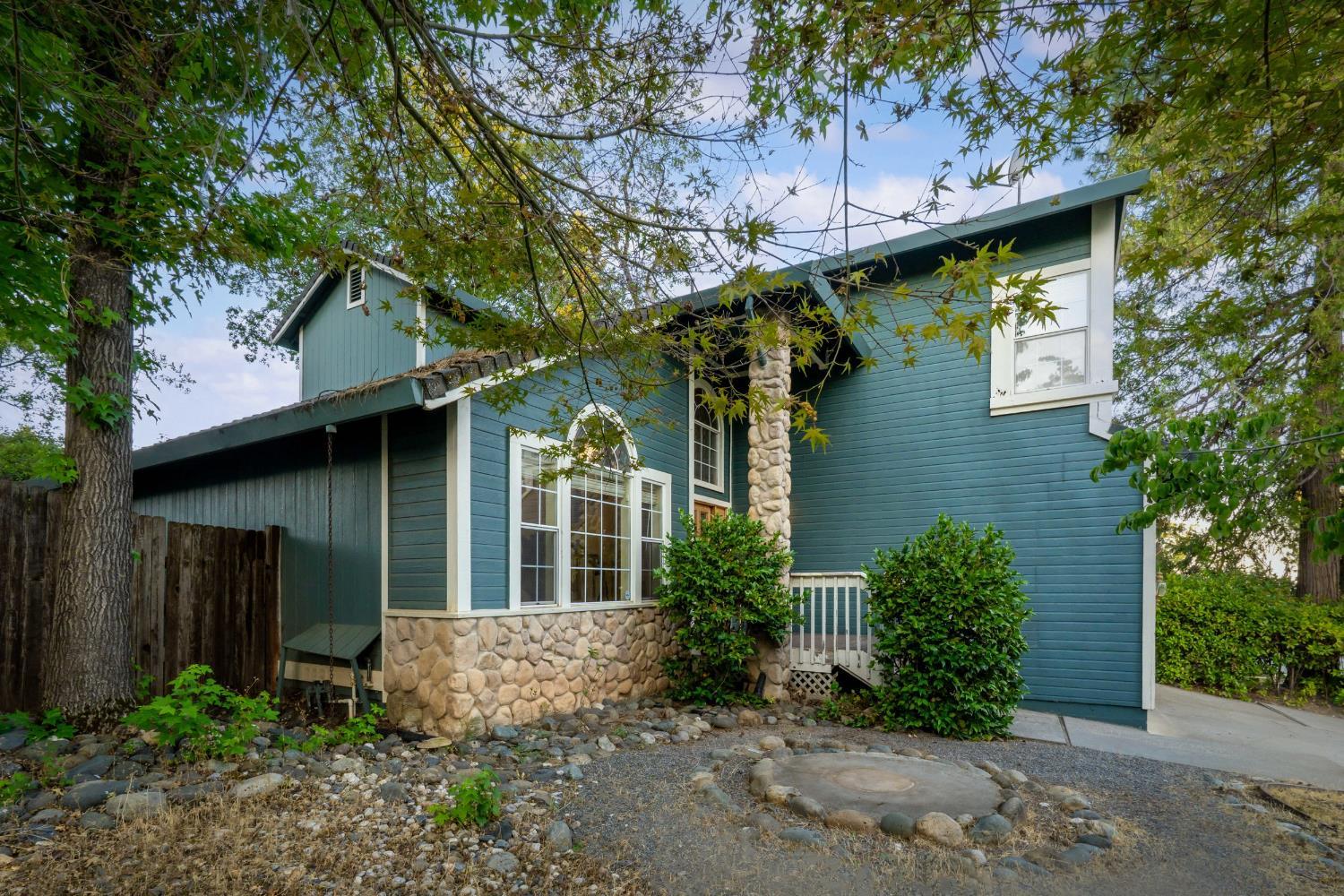 Grass Valley, California, 95945, United States, 3 Bedrooms Bedrooms, ,3 BathroomsBathrooms,Residential,For Sale,1924328