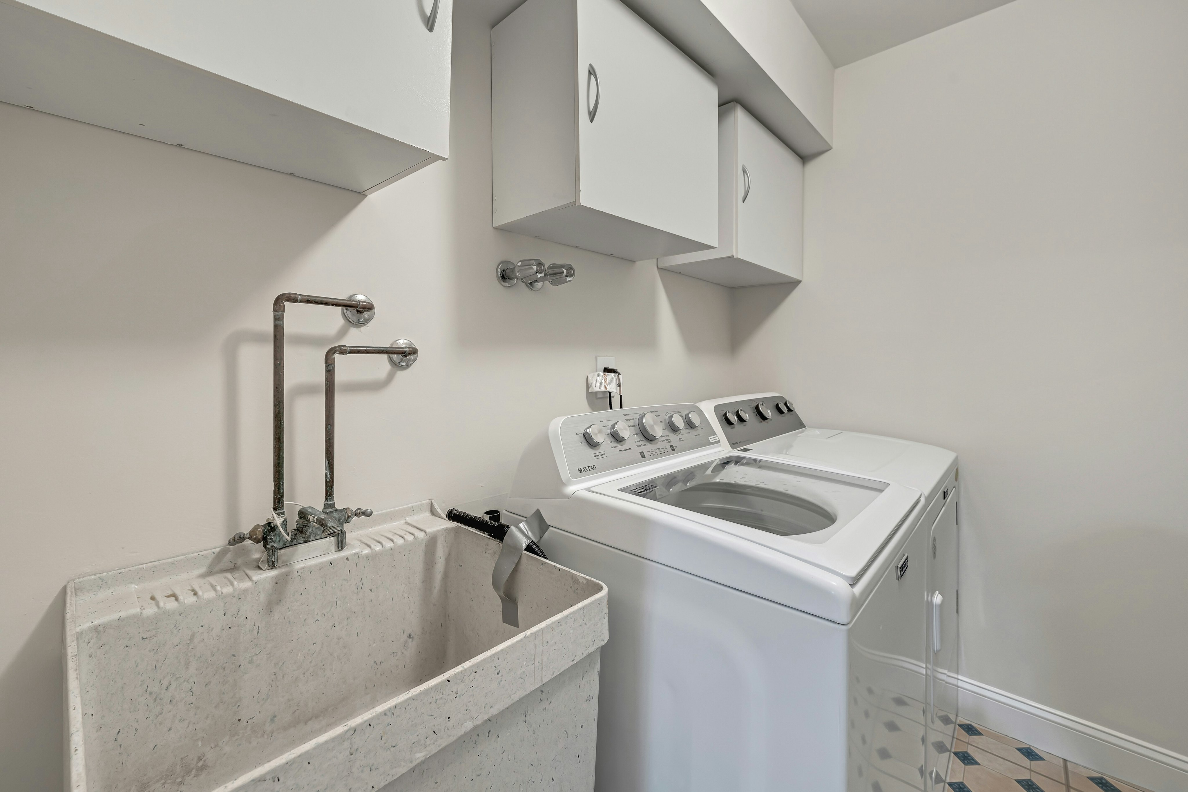  141 Middlesex Avenue, Englewood Cliffs, NJ 07632 - 物件實景