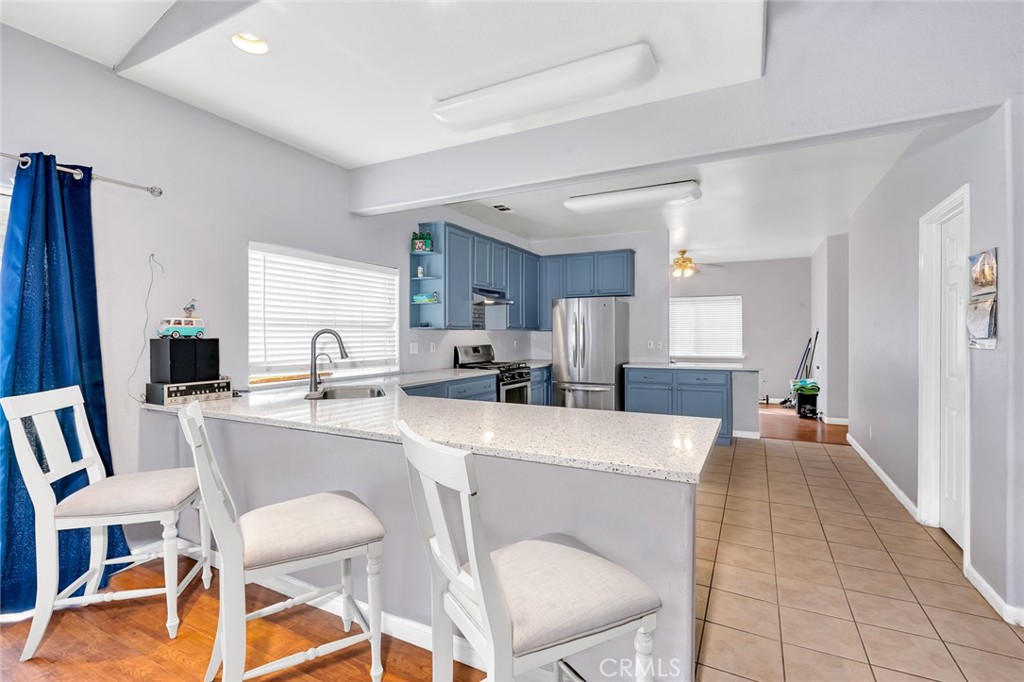 Los Banos, California, 93635, United States, 5 Bedrooms Bedrooms, ,3 BathroomsBathrooms,Residential,For Sale,1887917