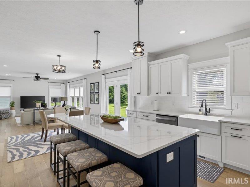 Bloomington, Indiana, 47404, United States, 4 Bedrooms Bedrooms, ,3 BathroomsBathrooms,Residential,For Sale,2049125