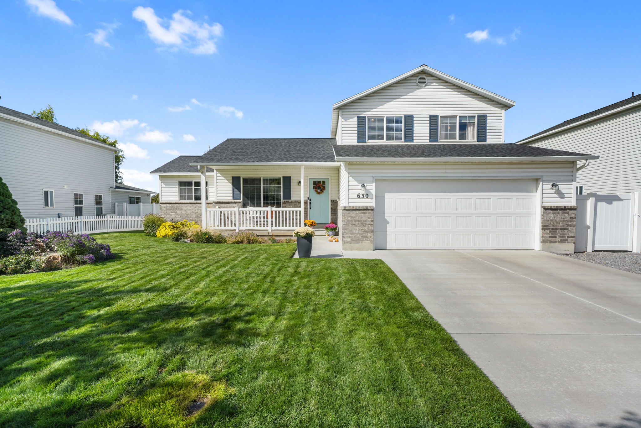 Lehi, Utah, 84043, United States, 4 Bedrooms Bedrooms, ,3 BathroomsBathrooms,Residential,For Sale,1973870