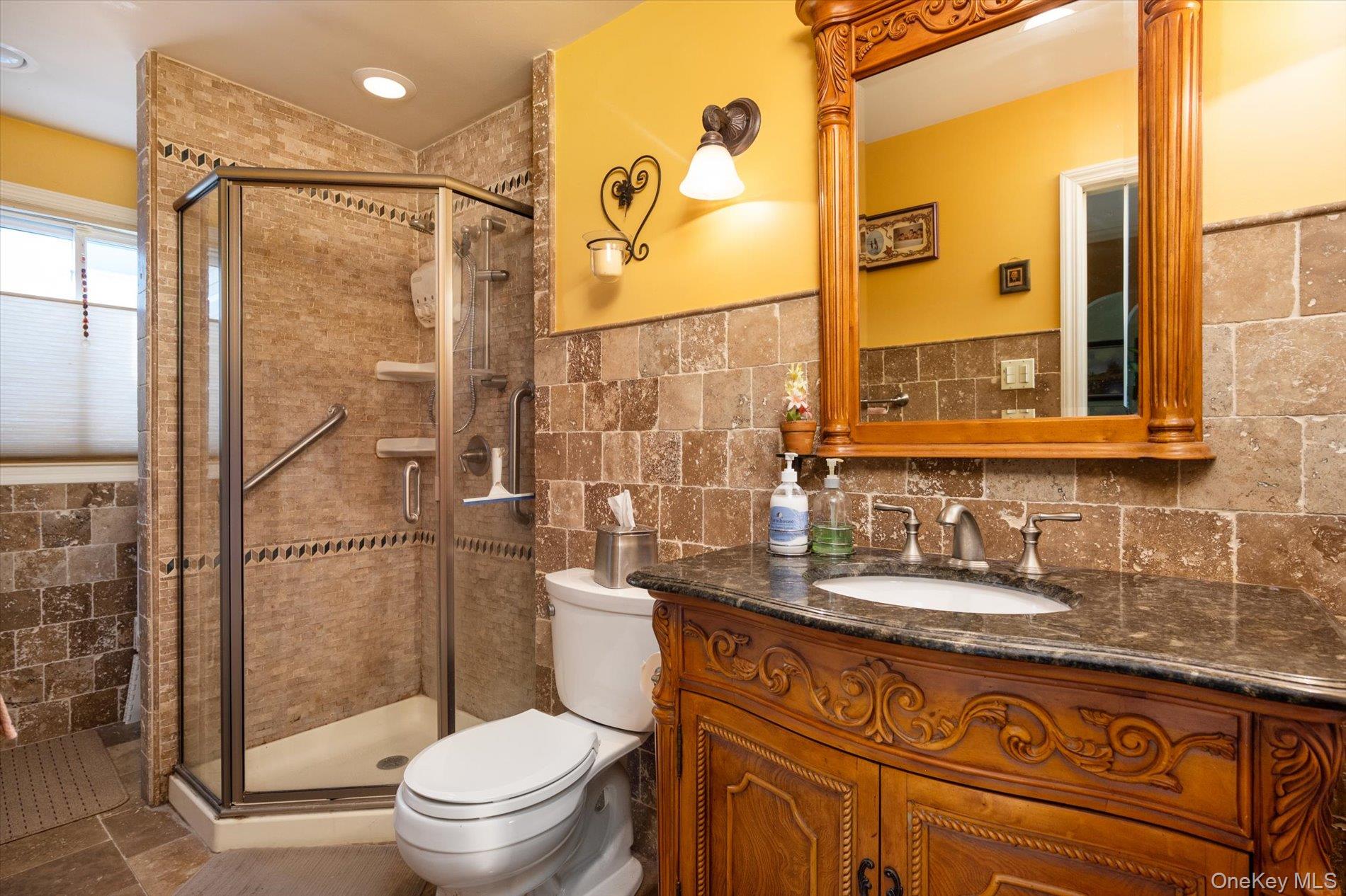Levittown, New York, 11756, United States, 5 Bedrooms Bedrooms, ,2 BathroomsBathrooms,Residential,For Sale,1931352