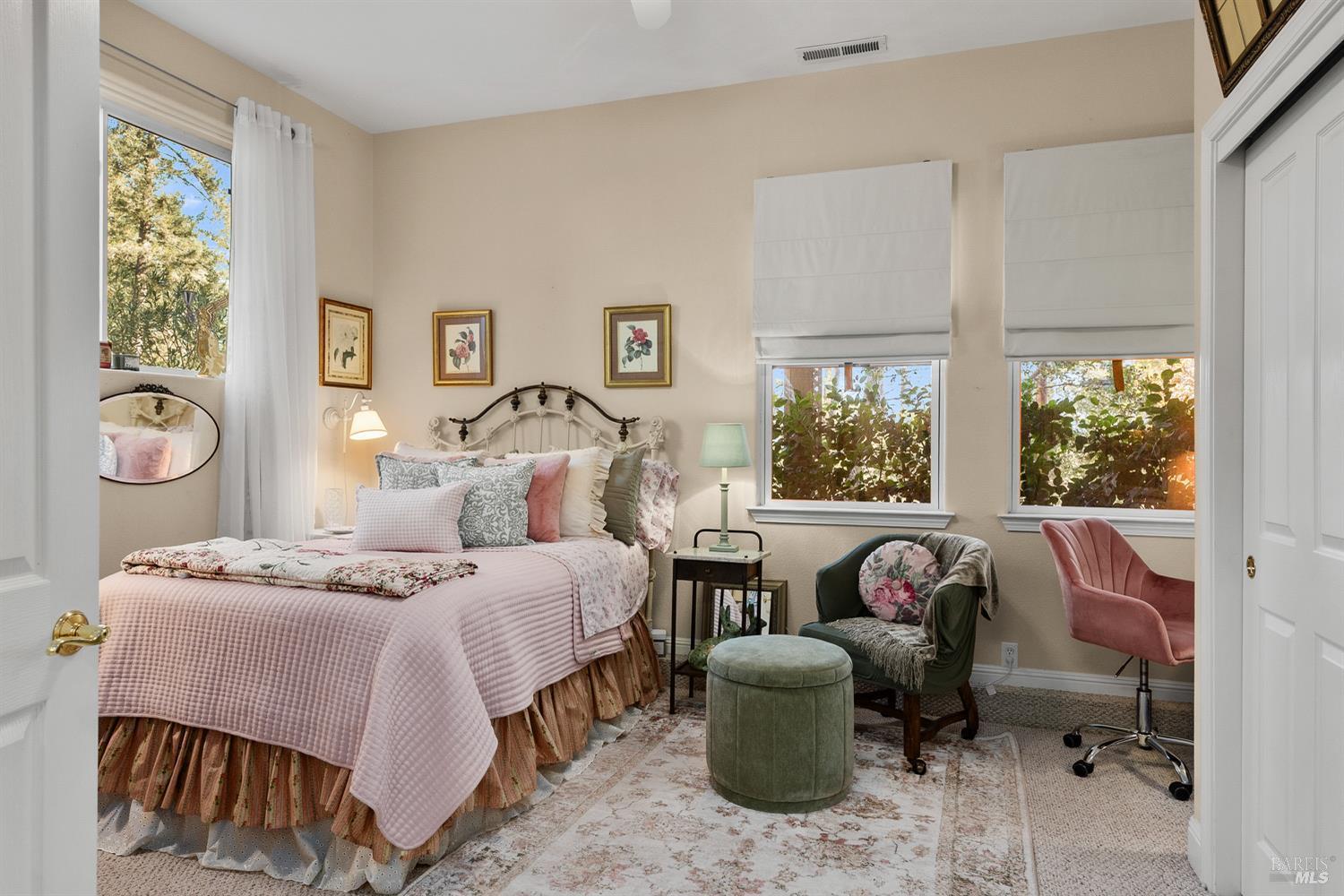 Santa Rosa, California, 95404, United States, 4 Bedrooms Bedrooms, ,4 BathroomsBathrooms,Residential,For Sale,1979173