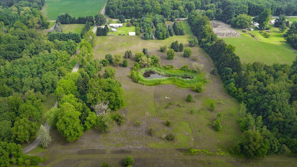 Three Oaks, Michigan, 49128, United States, ,Land,For Sale,1908365