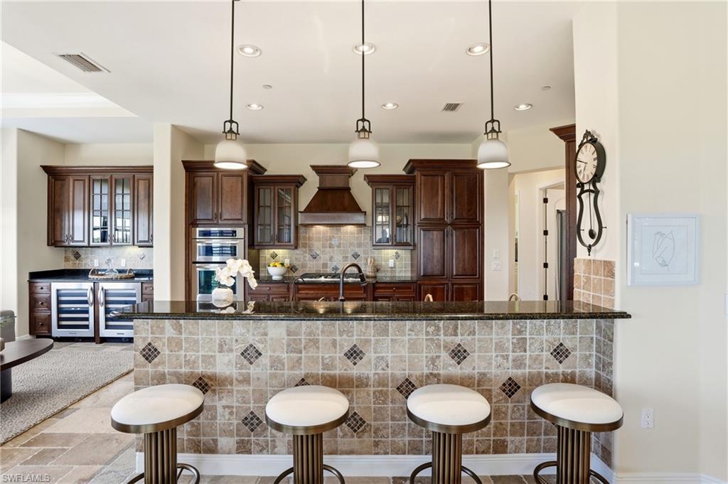 Naples, Florida, 34109, United States, 2 Bedrooms Bedrooms, ,3 BathroomsBathrooms,Residential,For Sale,1999101