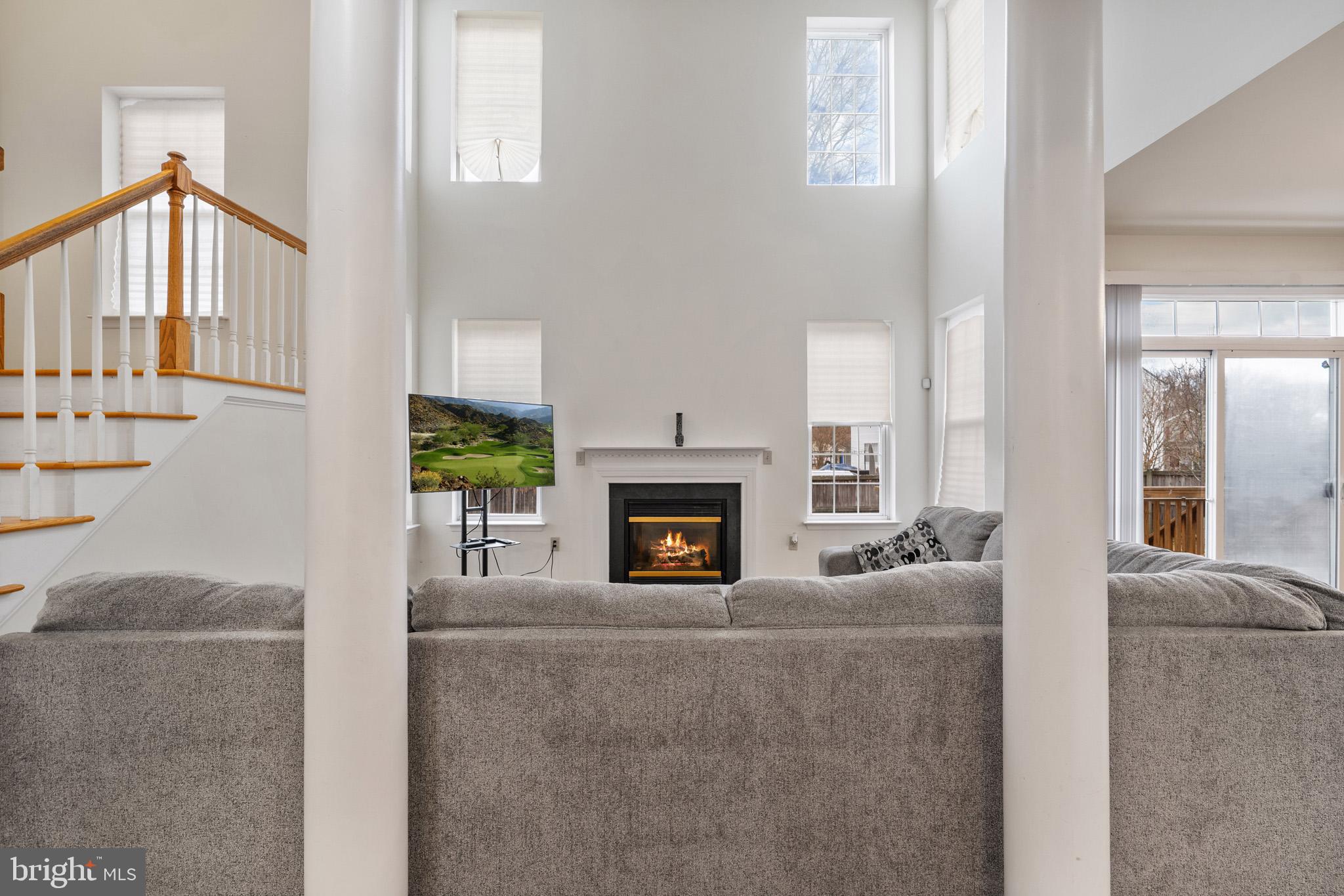 Clinton, Maryland, 20735, United States, 5 Bedrooms Bedrooms, ,4 BathroomsBathrooms,Residential,For Sale,2005620