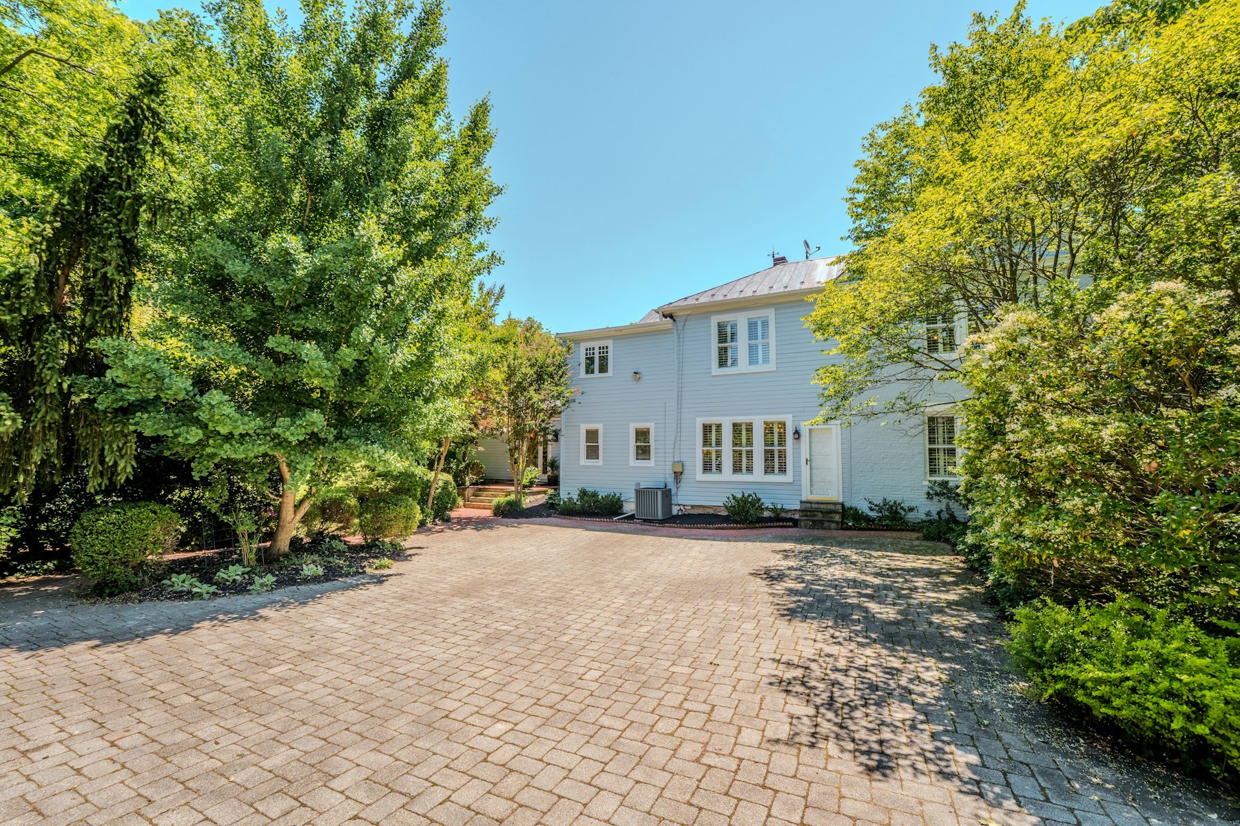  208 Edwards Ferry Road NE, Leesburg, VA, 20176 - 物件實景