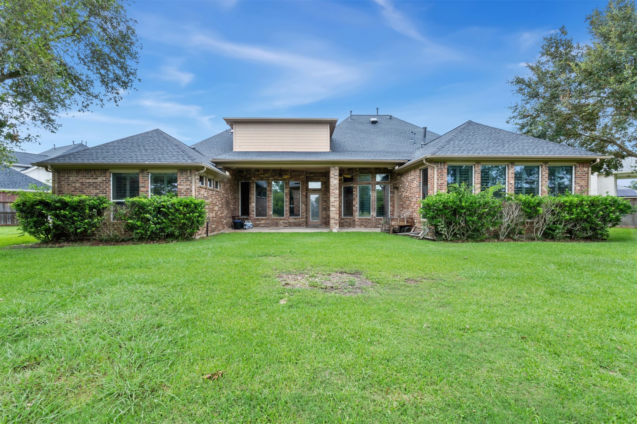 Sugar Land, Texas, 77479, United States, 5 Bedrooms Bedrooms, ,5 BathroomsBathrooms,Residential,For Sale,1837689