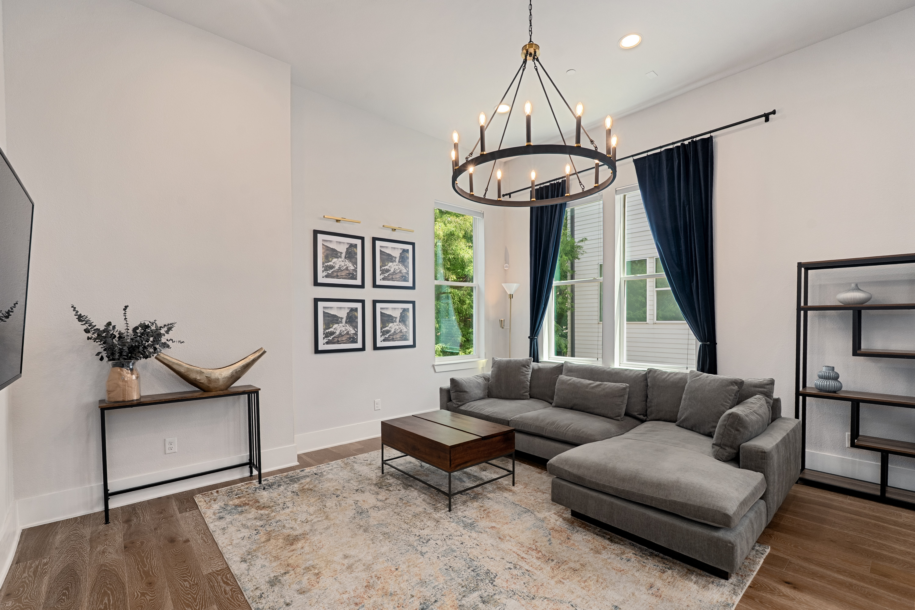  381 E. Greenbriar Lane #1001 - 物件實景
