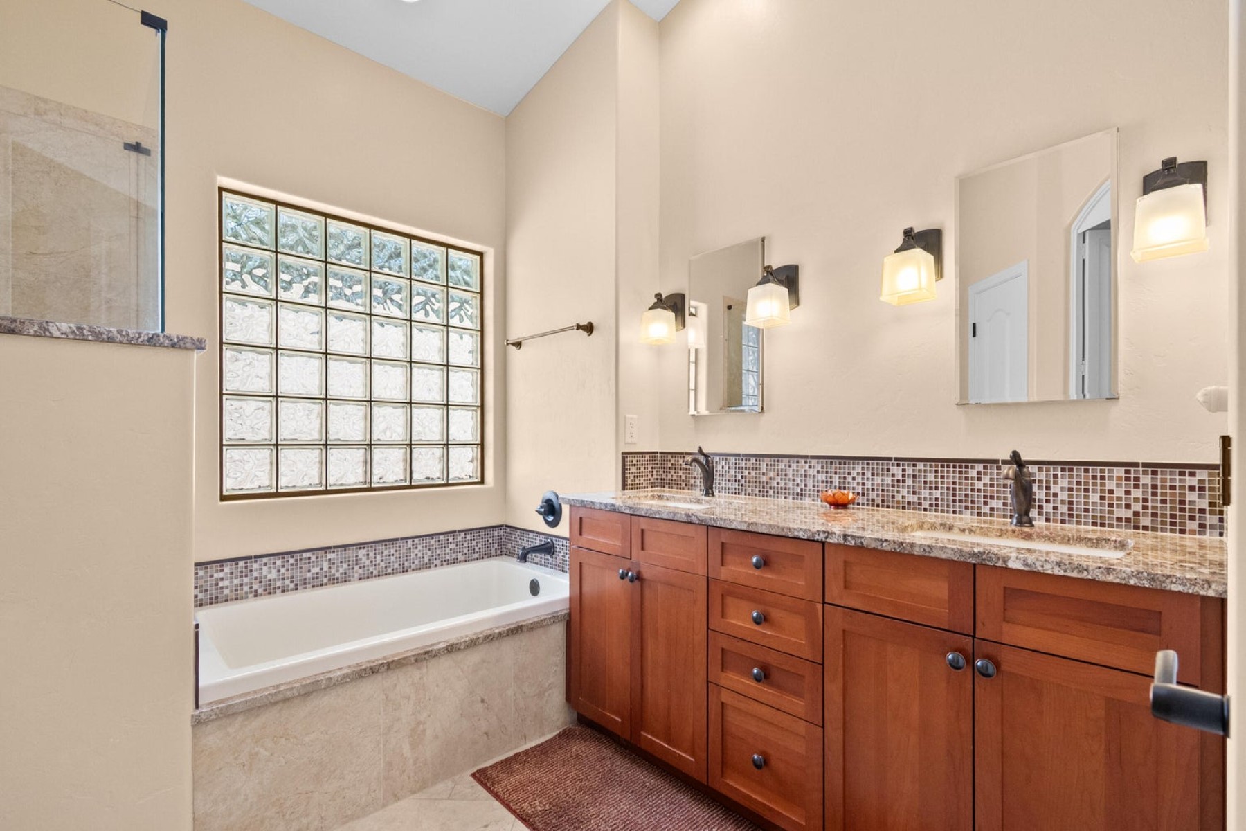  5305 N Spring View Drive  Tucson, AZ - 物件實景