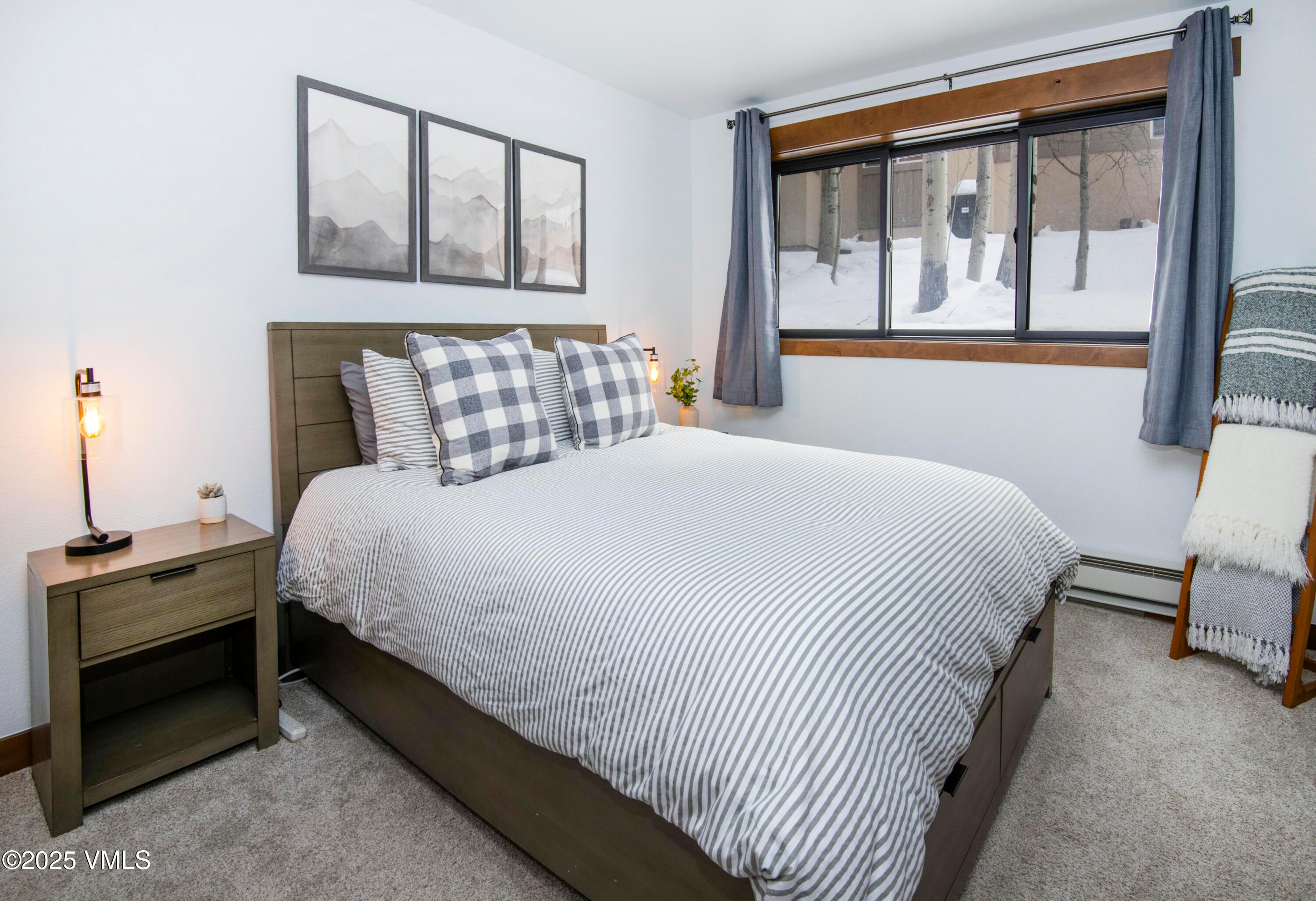 Eagle-Vail, Colorado, 81620, United States, 2 Bedrooms Bedrooms, ,2 BathroomsBathrooms,Residential,For Sale,1989630