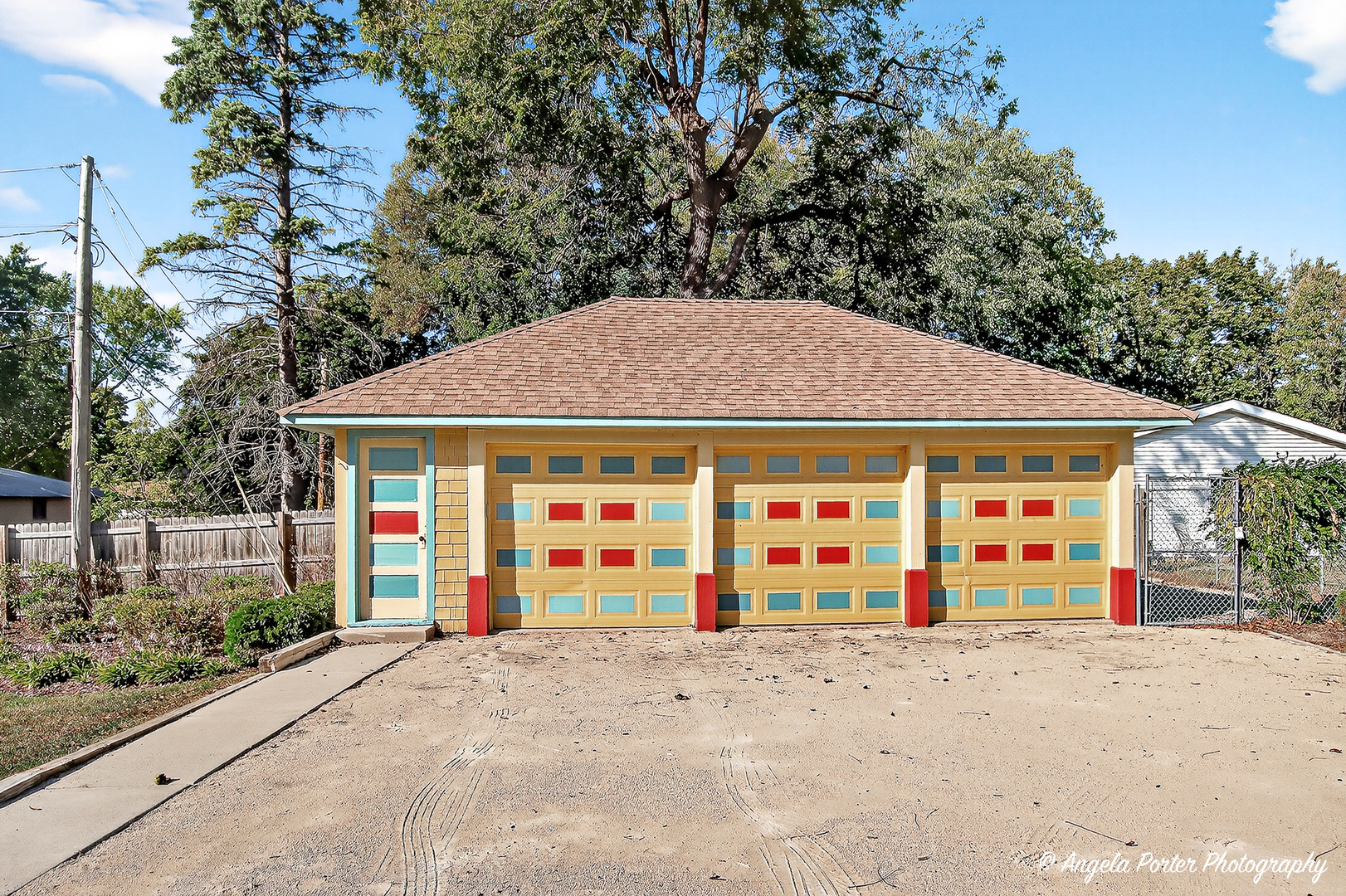 Crystal Lake, Illinois, 60014, United States, 4 Bedrooms Bedrooms, ,2 BathroomsBathrooms,Residential,For Sale,1982746