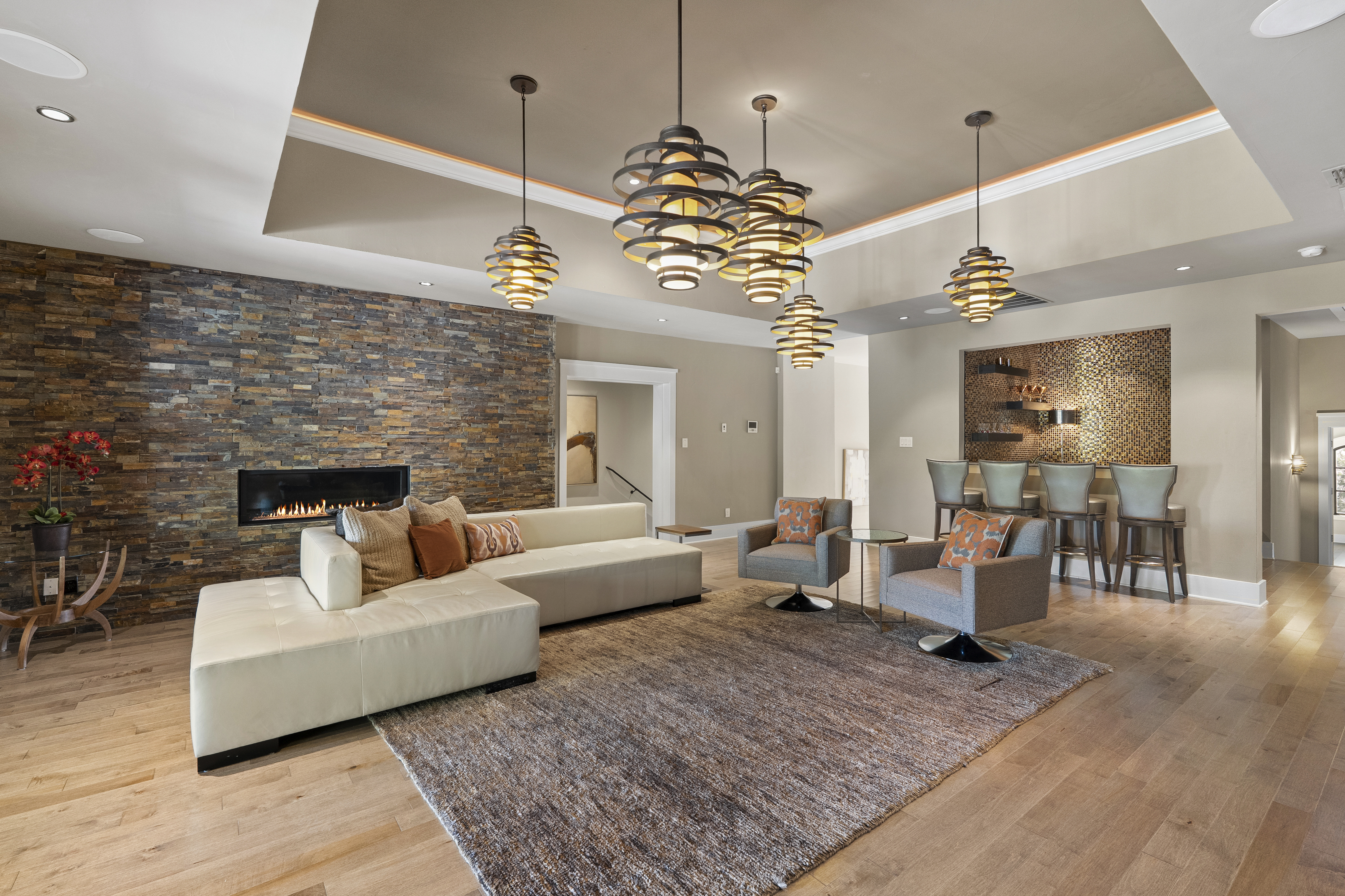 Extraordinary Estate in The Dominion with Dual Residences - 物件實景