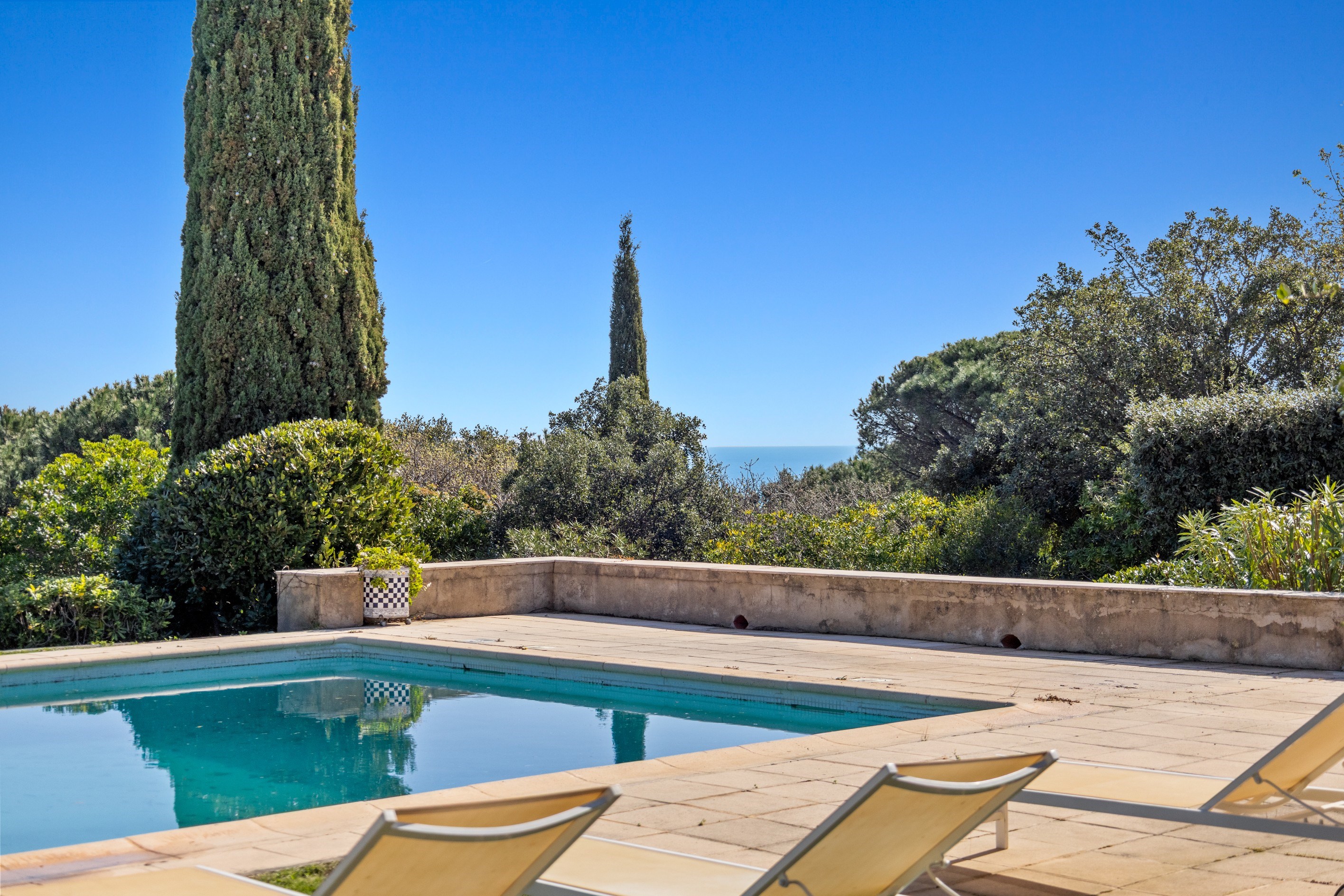  Charming sea view villa for sale in Ramatuelle within walking distance of the b… - 物件實景