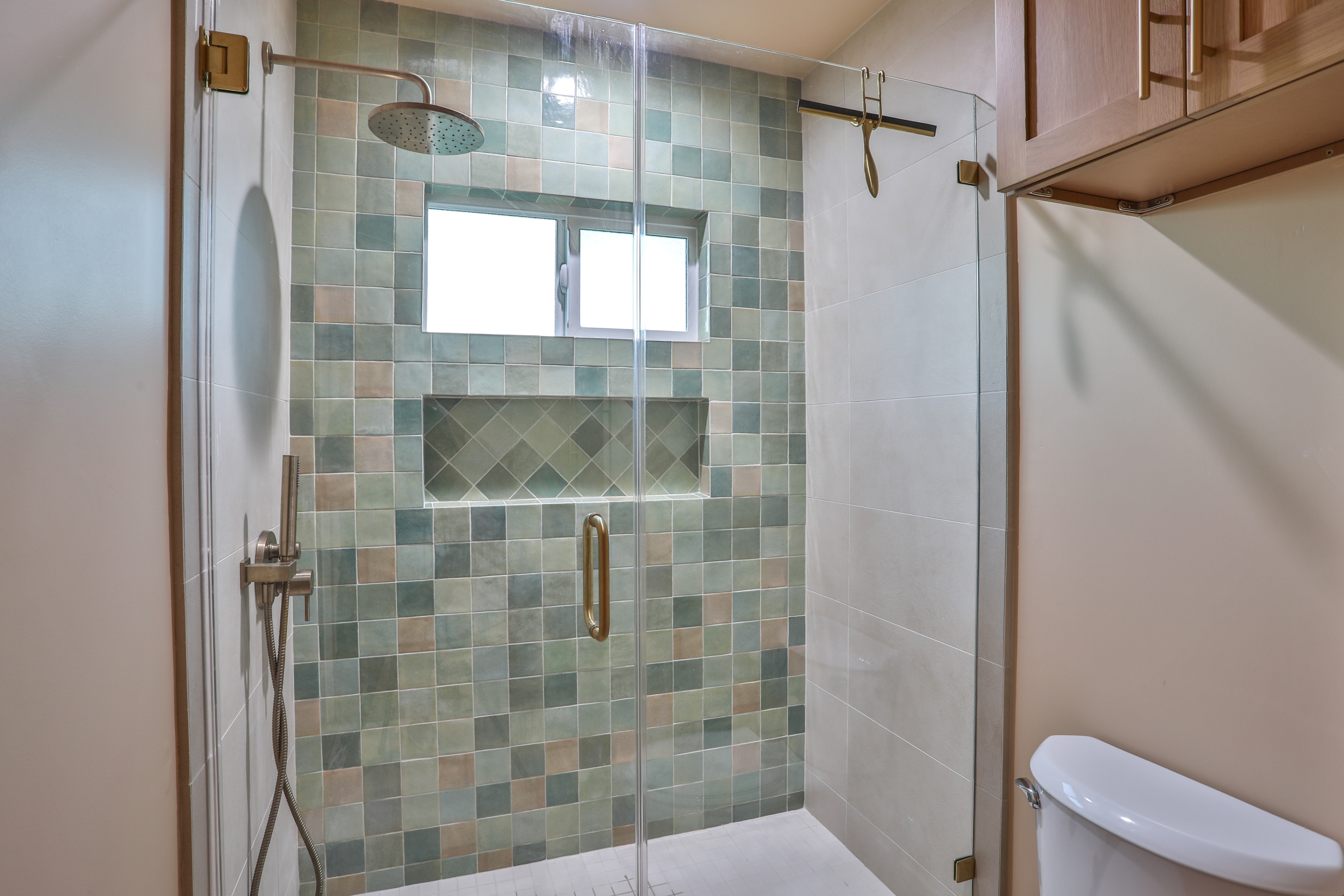  664 N. 8th Avenue, Upland, CA 91786 - 物件實景