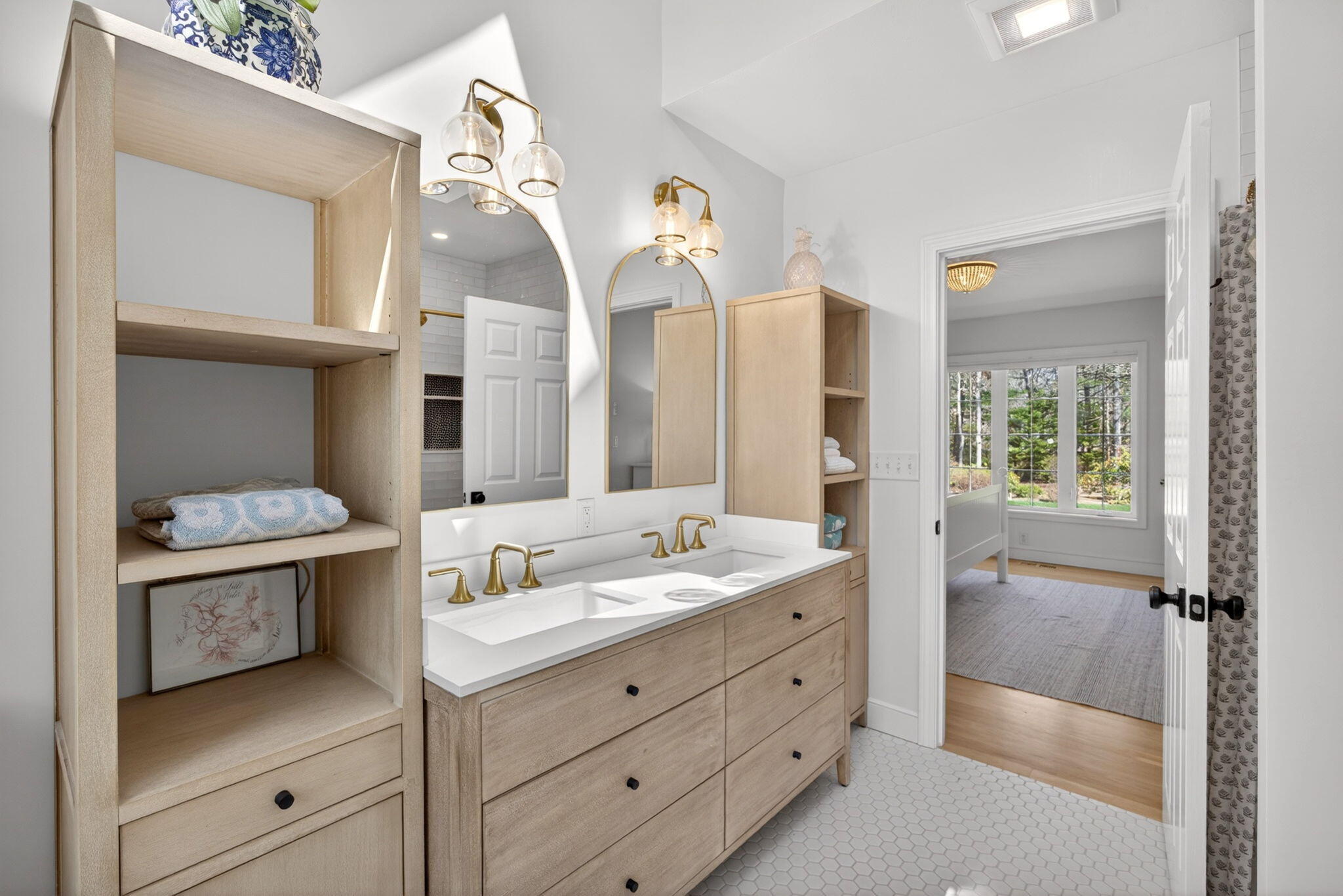  102 Waterford Drive - 物件實景