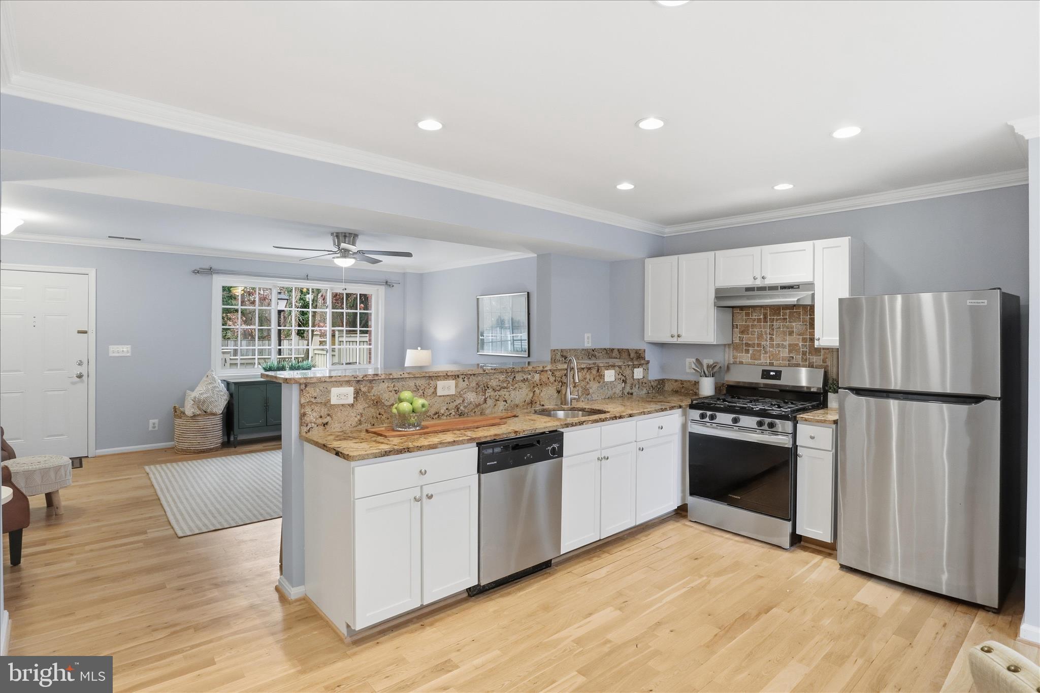 Alexandria, Virginia, 22304, United States, 3 Bedrooms Bedrooms, ,3 BathroomsBathrooms,Residential,For Sale,2005187