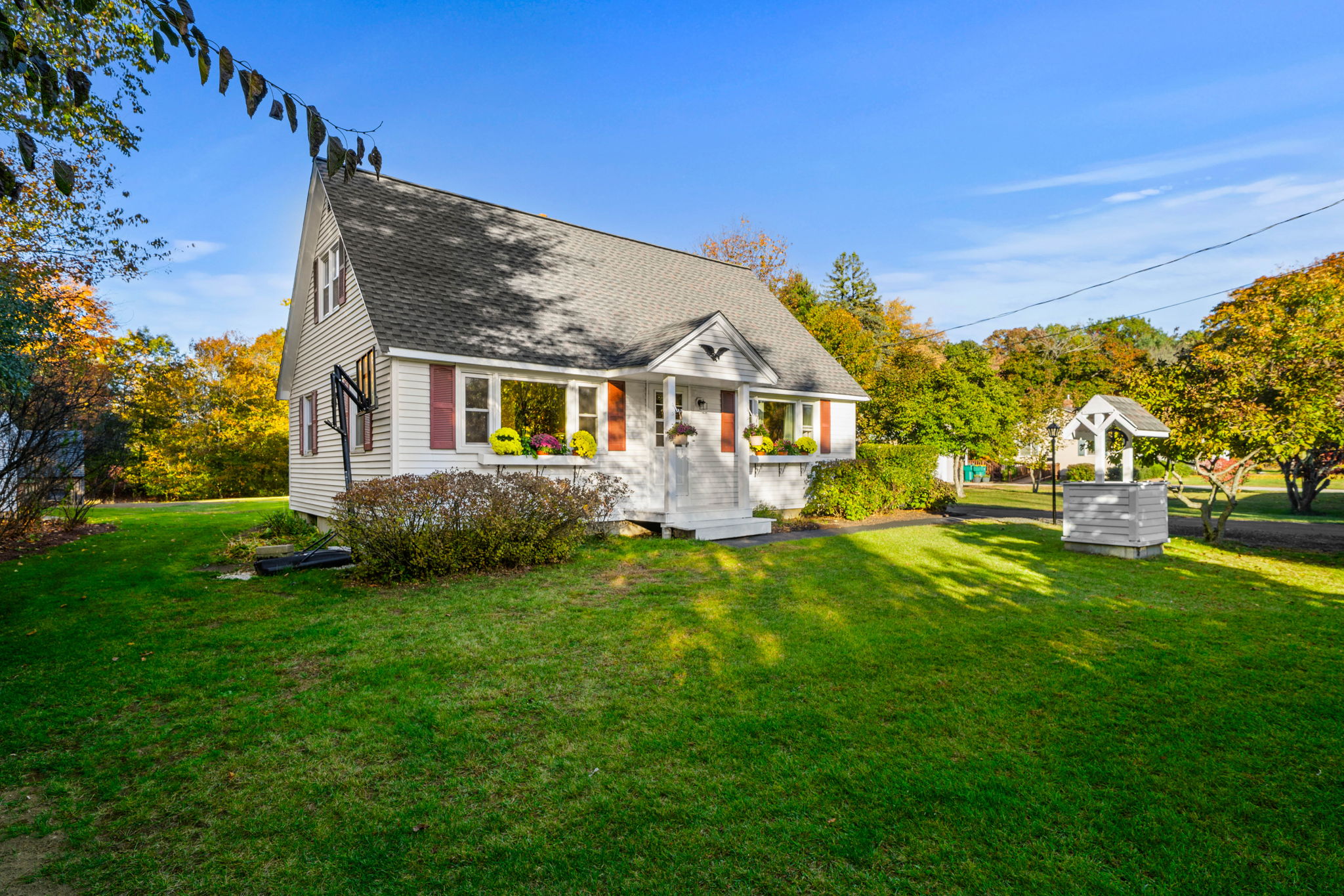  21 Chisholm Road, Kingston, NH, 03848 - 物件實景