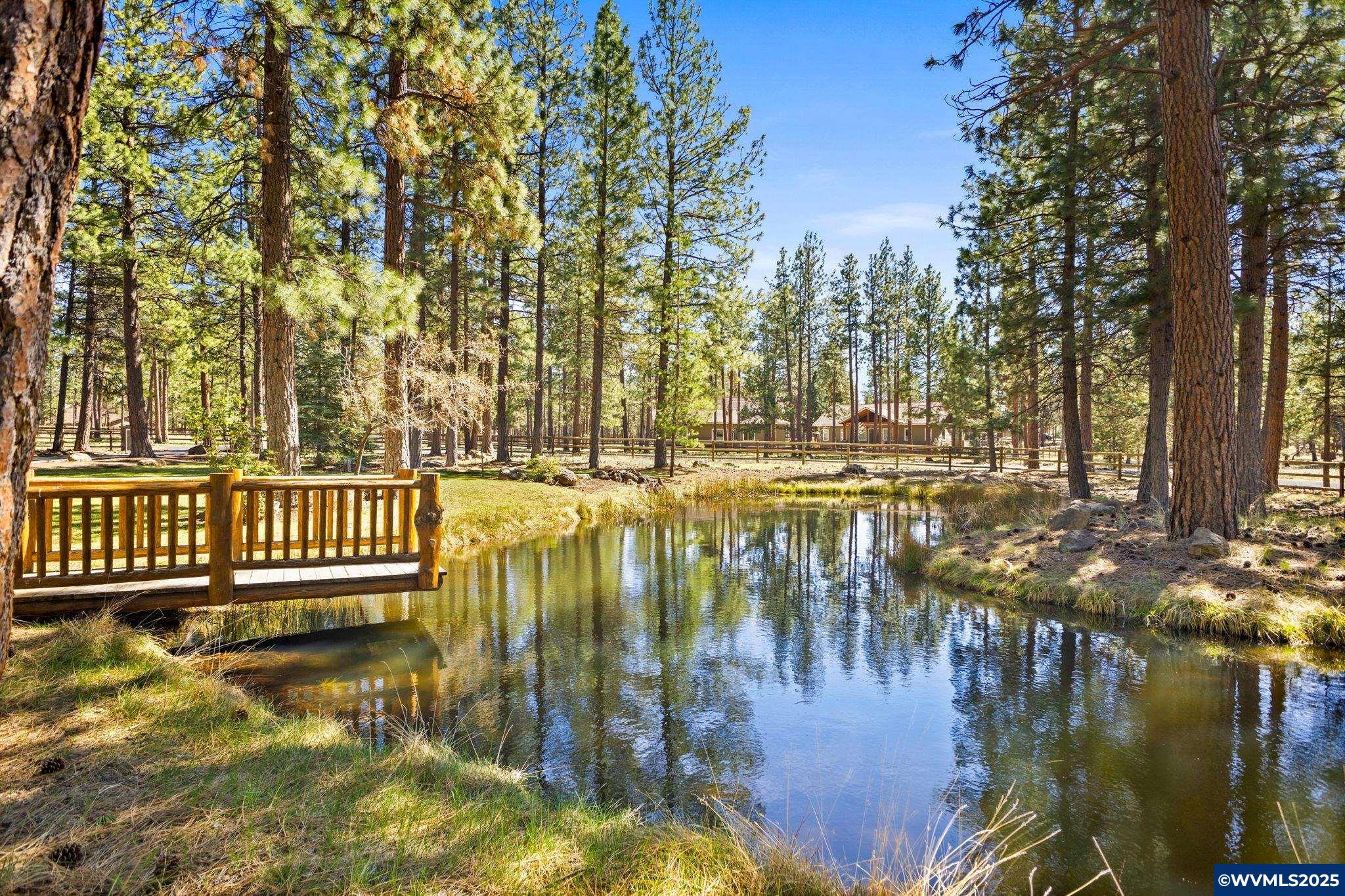 Sisters, Oregon, 97759, United States, 3 Bedrooms Bedrooms, ,6 BathroomsBathrooms,Residential,For Sale,1784576