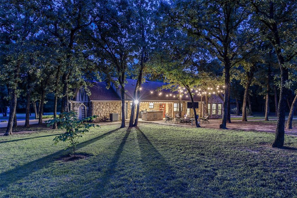 Alvarado, Texas, 76009, United States, 4 Bedrooms Bedrooms, ,2 BathroomsBathrooms,Residential,For Sale,1979414