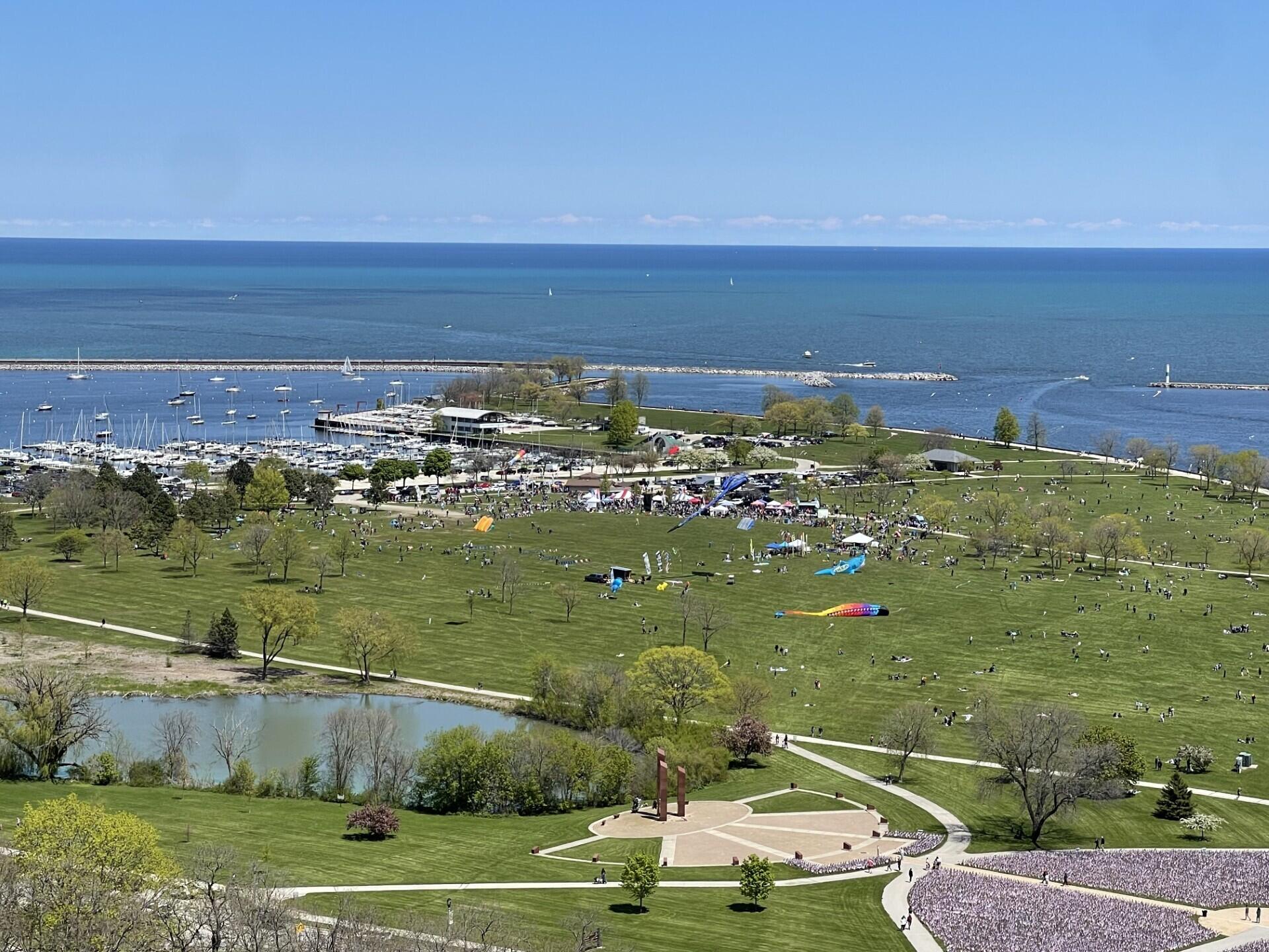 Milwaukee, Wisconsin, 53202, United States, 2 Bedrooms Bedrooms, ,2 BathroomsBathrooms,Residential,For Sale,1837174