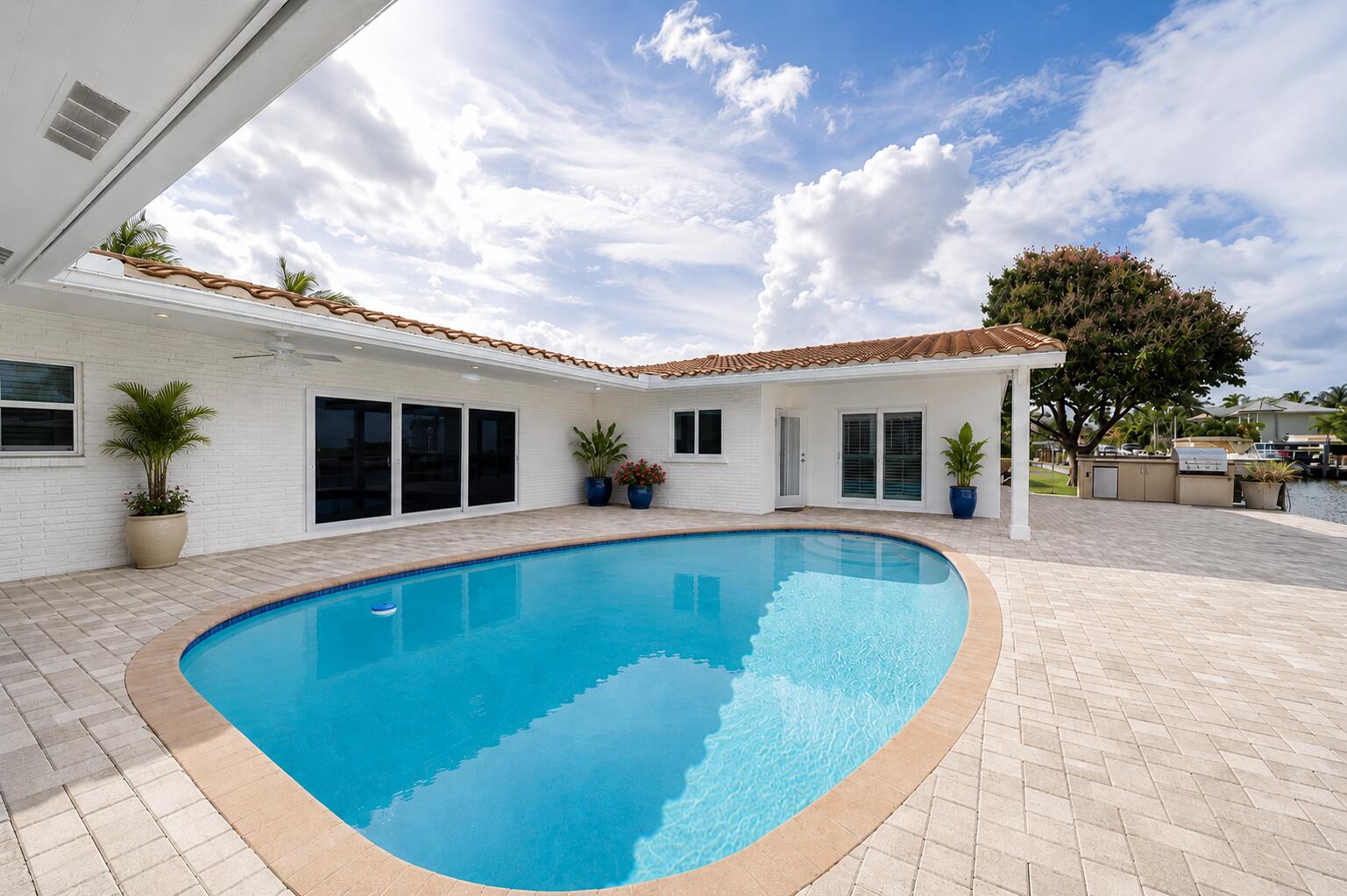 Pompano Beach, Florida, 33062, United States, 4 Bedrooms Bedrooms, ,3 BathroomsBathrooms,Residential,For Sale,2037969