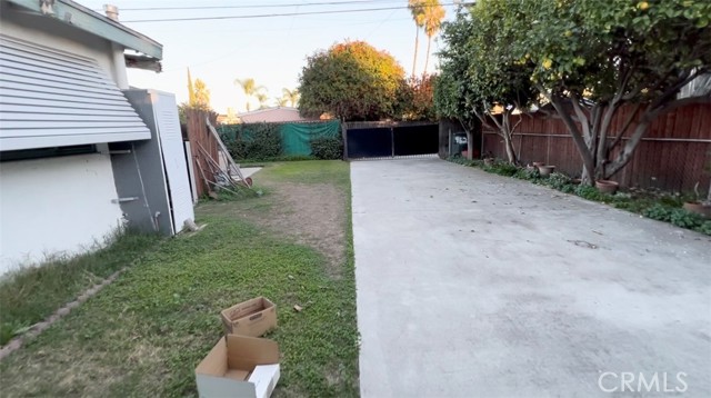 Montclair, California, 91763, United States, 4 Bedrooms Bedrooms, ,2 BathroomsBathrooms,Residential,For Sale,2006299