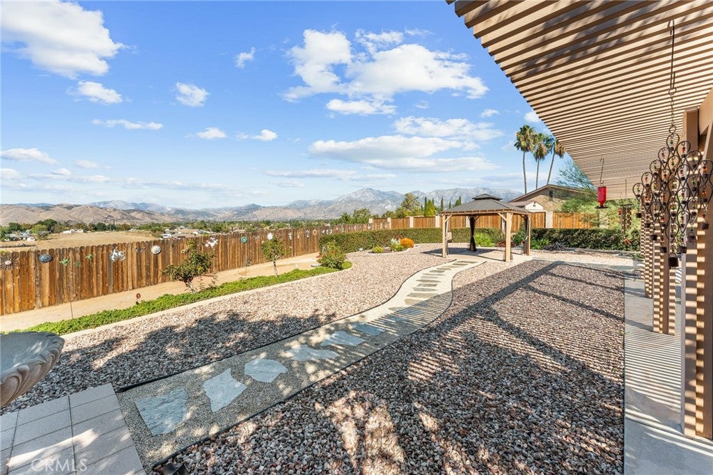 Yucaipa, California, 92399, United States, 3 Bedrooms Bedrooms, ,3 BathroomsBathrooms,Residential,For Sale,1981591