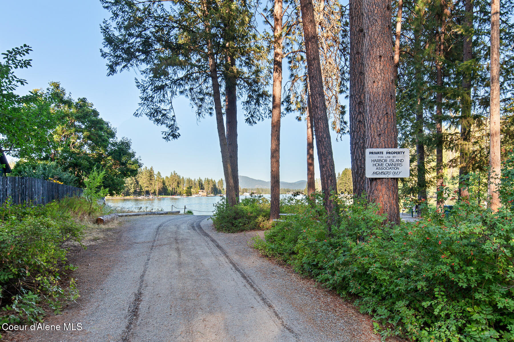 Coeur d'Alene, Idaho, 83814, United States, 3 Bedrooms Bedrooms, ,2 BathroomsBathrooms,Residential,For Sale,1895334
