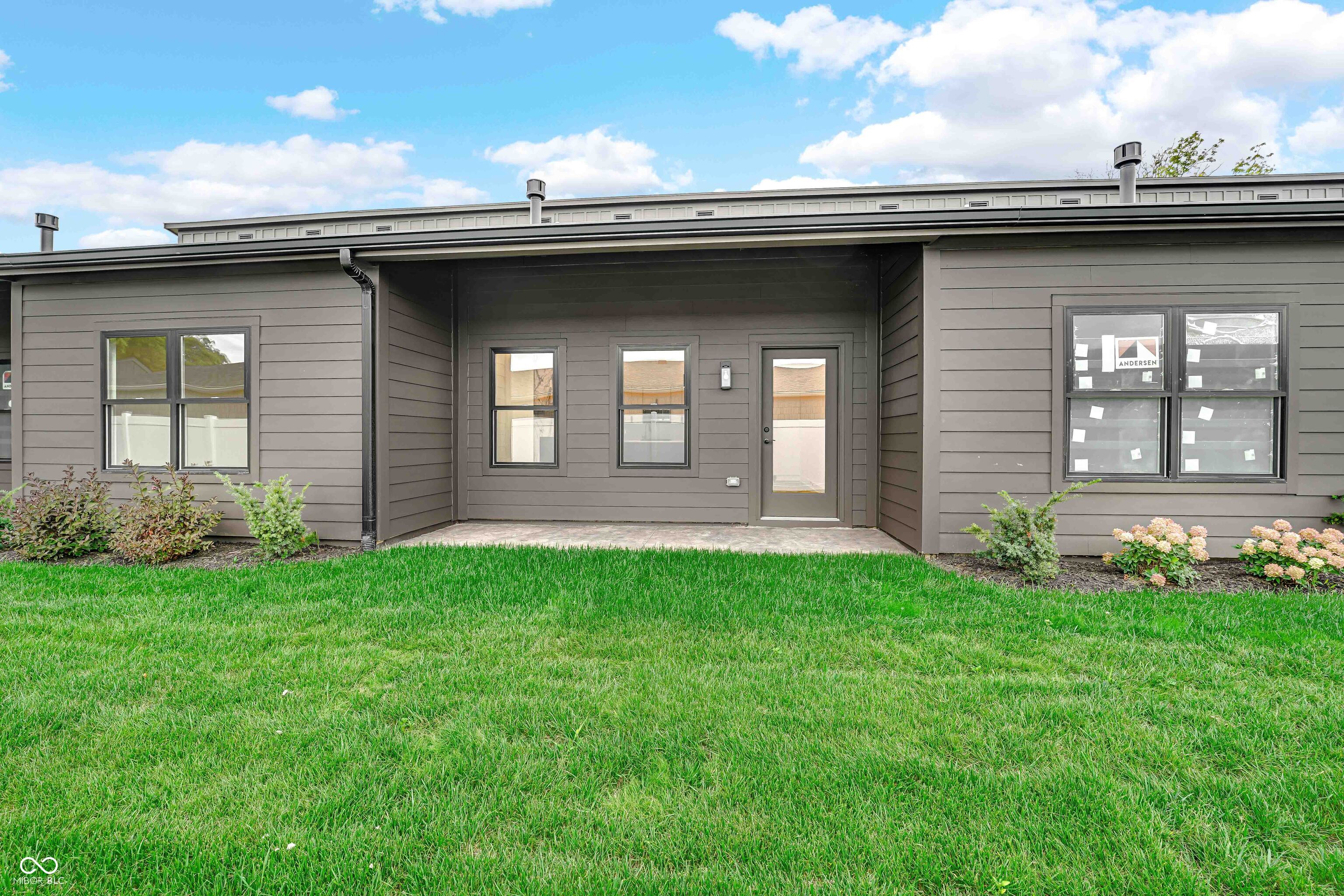 Noblesville, Indiana, 46062, United States, 3 Bedrooms Bedrooms, ,3 BathroomsBathrooms,Residential,For Sale,1881140