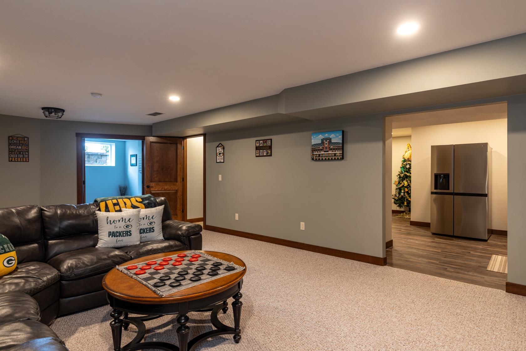 Appleton, Wisconsin, 54913, United States, 5 Bedrooms Bedrooms, ,4 BathroomsBathrooms,Residential,For Sale,1927956
