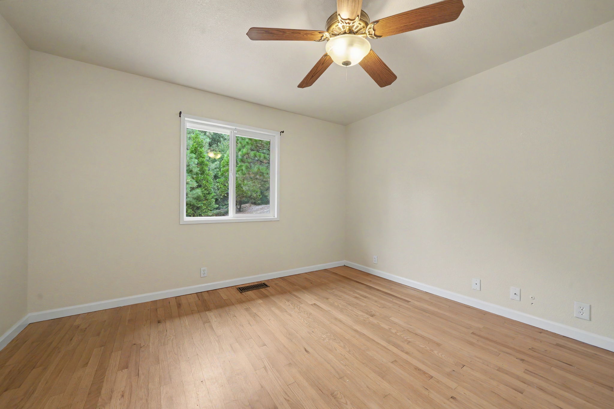  12511 Tabeaud Road, Pine Grove, CA 95665 - 物件實景