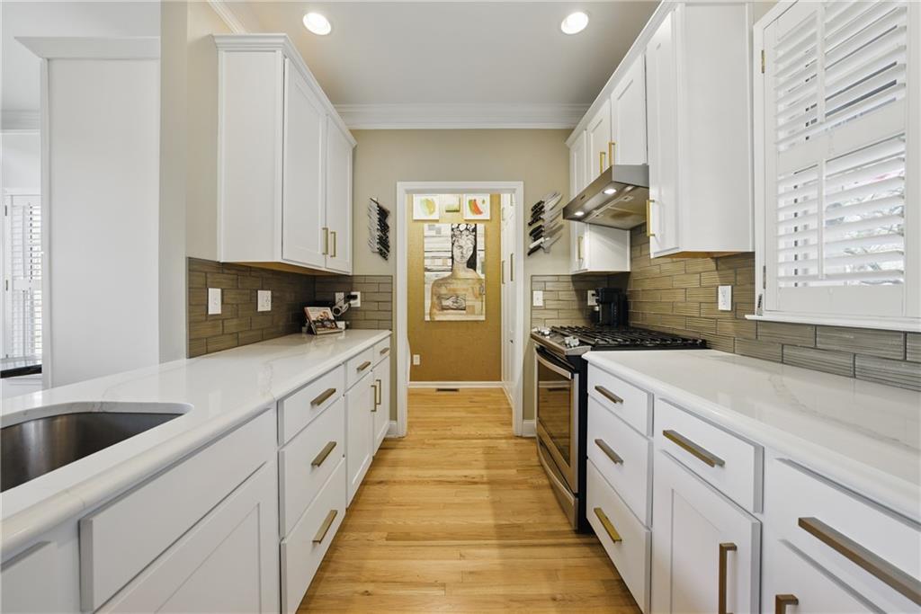 Big Canoe, Georgia, 30143, United States, 4 Bedrooms Bedrooms, ,5 BathroomsBathrooms,Residential,For Sale,1916380
