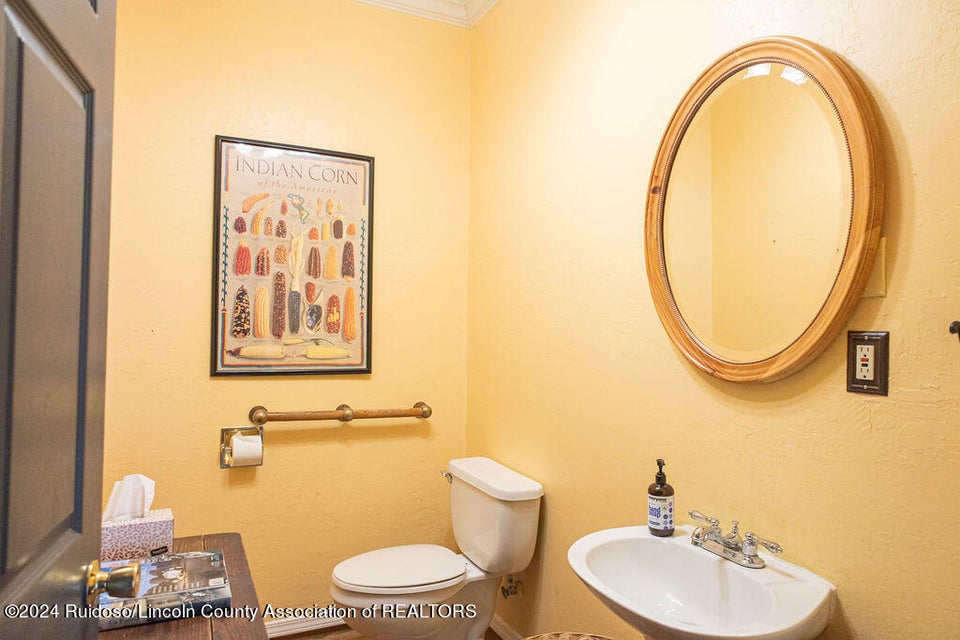 Lincoln, New Mexico, 88338, United States, 7 Bedrooms Bedrooms, ,9 BathroomsBathrooms,Residential,For Sale,1974977