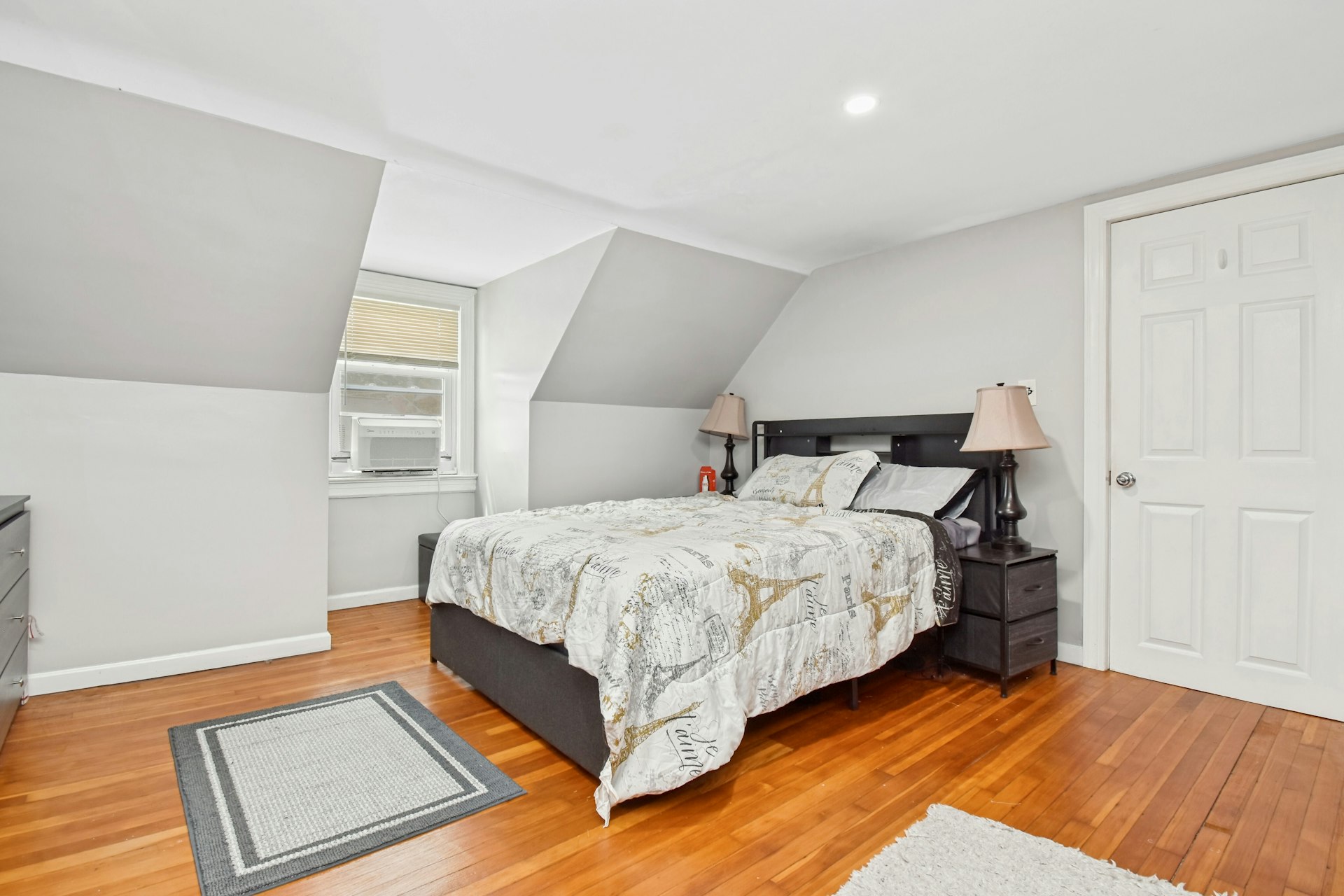  631 Concord Circle, Ewing Township, NJ 08618 - 物件實景