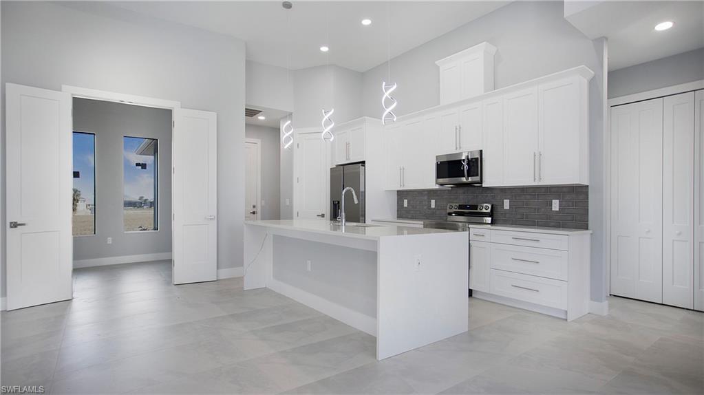 Cape Coral, Florida, 33993, United States, 3 Bedrooms Bedrooms, ,2 BathroomsBathrooms,Residential,For Sale,1721528