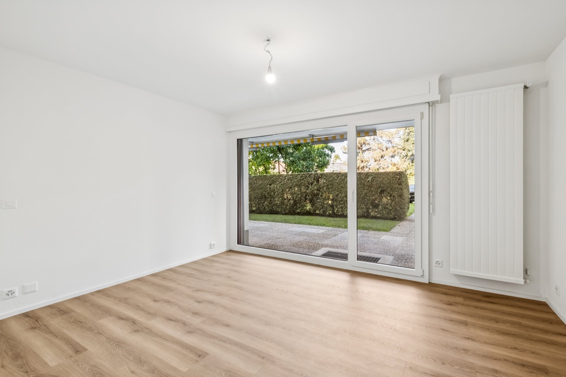  Ideal location - Fully renovated 4.5-room apartment - 物件實景