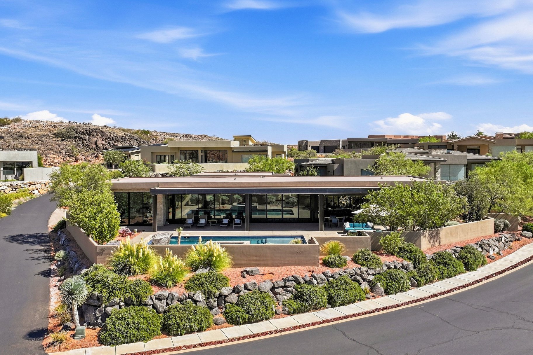  Warm Desert Modern Single Level Living in the Gated side of the Ledges Course - 物件實景