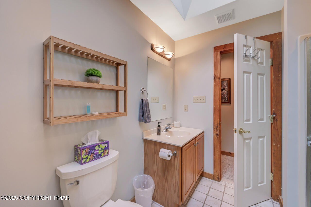 Pocono Pines, Pennsylvania, 18350, United States, 3 Bedrooms Bedrooms, ,2 BathroomsBathrooms,Residential,For Sale,1976304