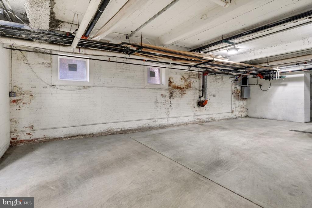 Washington, District of Columbia, 20009, United States, 3 Bedrooms Bedrooms, ,3 BathroomsBathrooms,Residential,For Sale,2027889