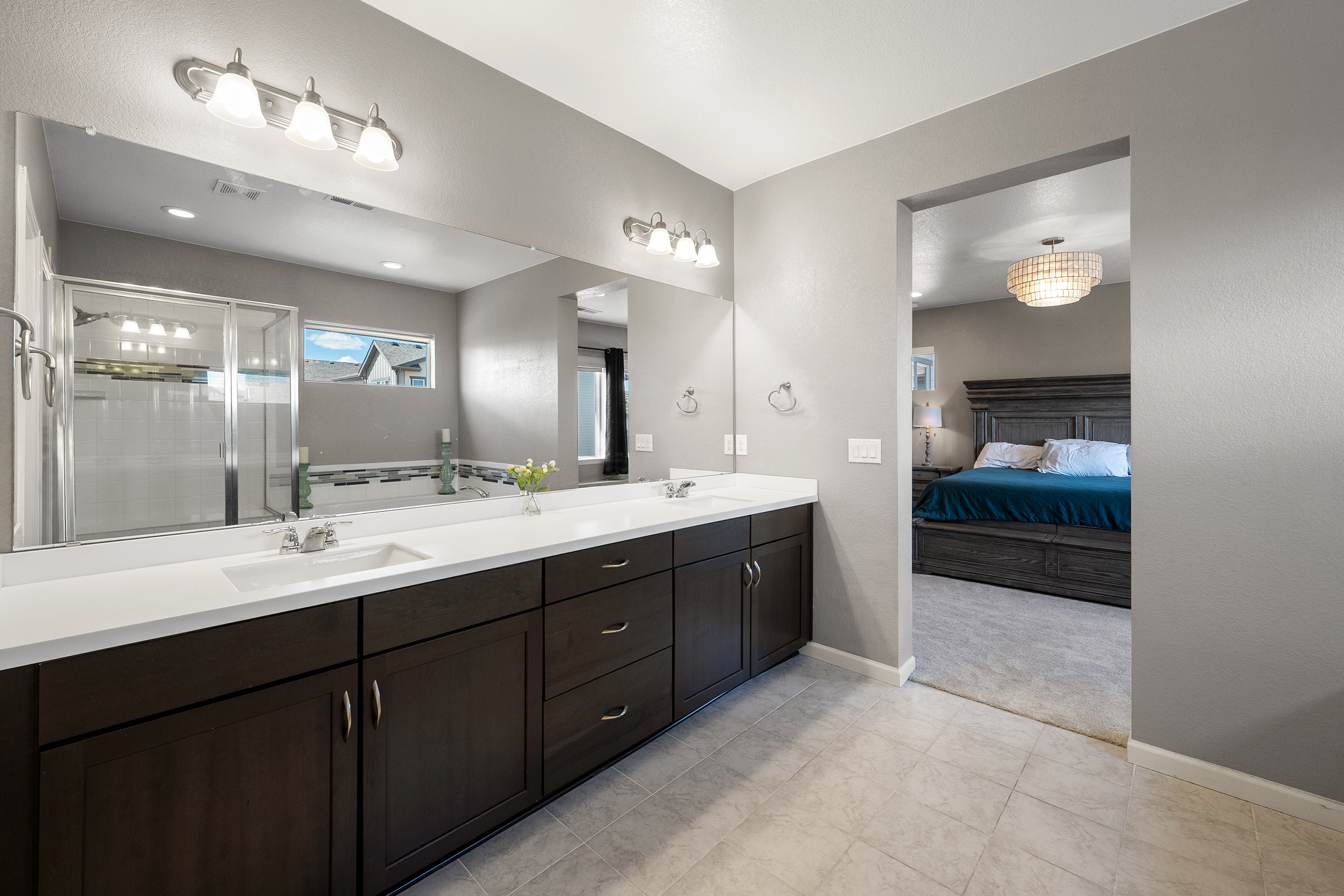  Set on an Impressive 0.35 Acre Homesite, the Outdoor Experience is Captivating - 物件實景