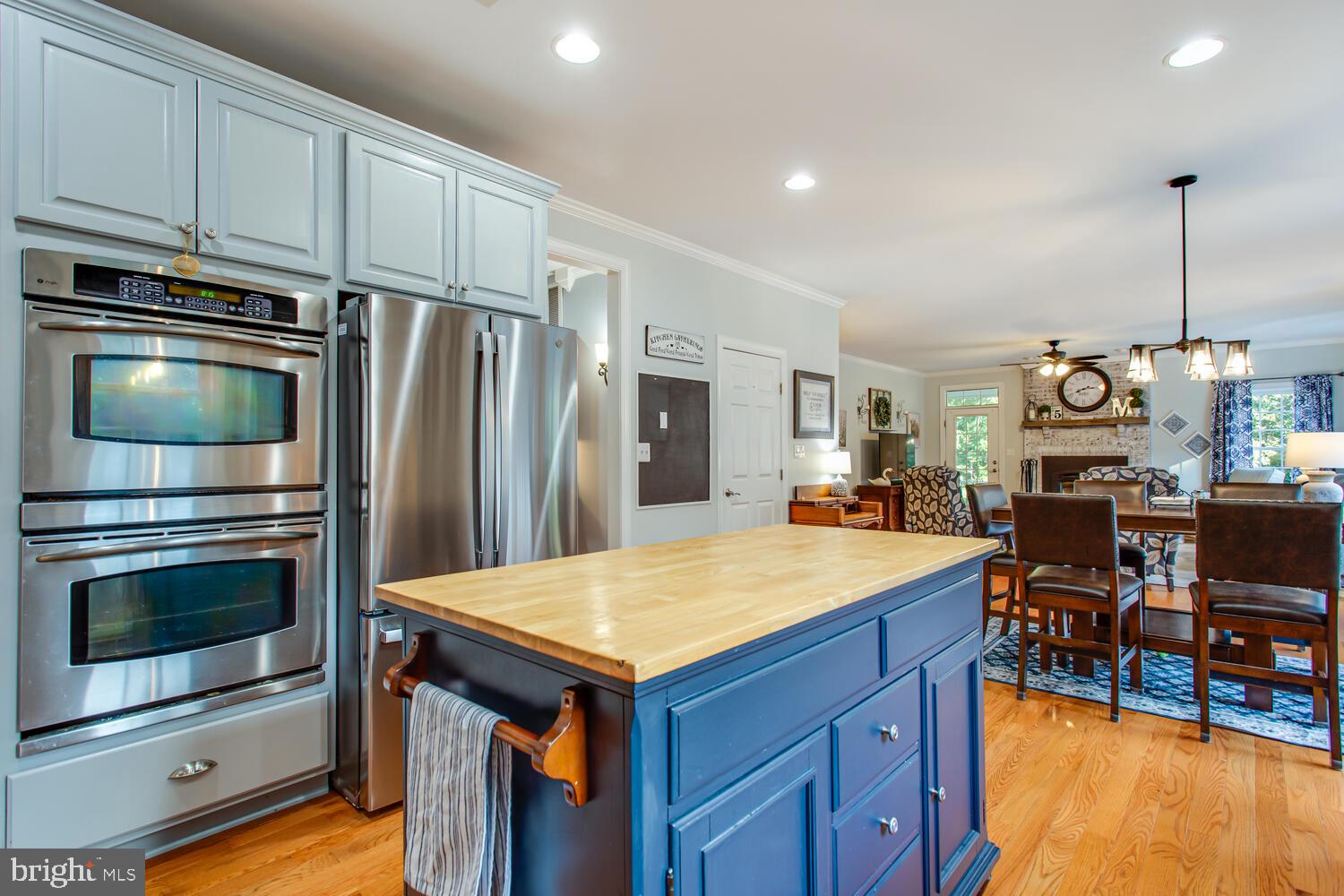Newburg, Maryland, 20664, United States, 4 Bedrooms Bedrooms, ,3 BathroomsBathrooms,Residential,For Sale,1936989
