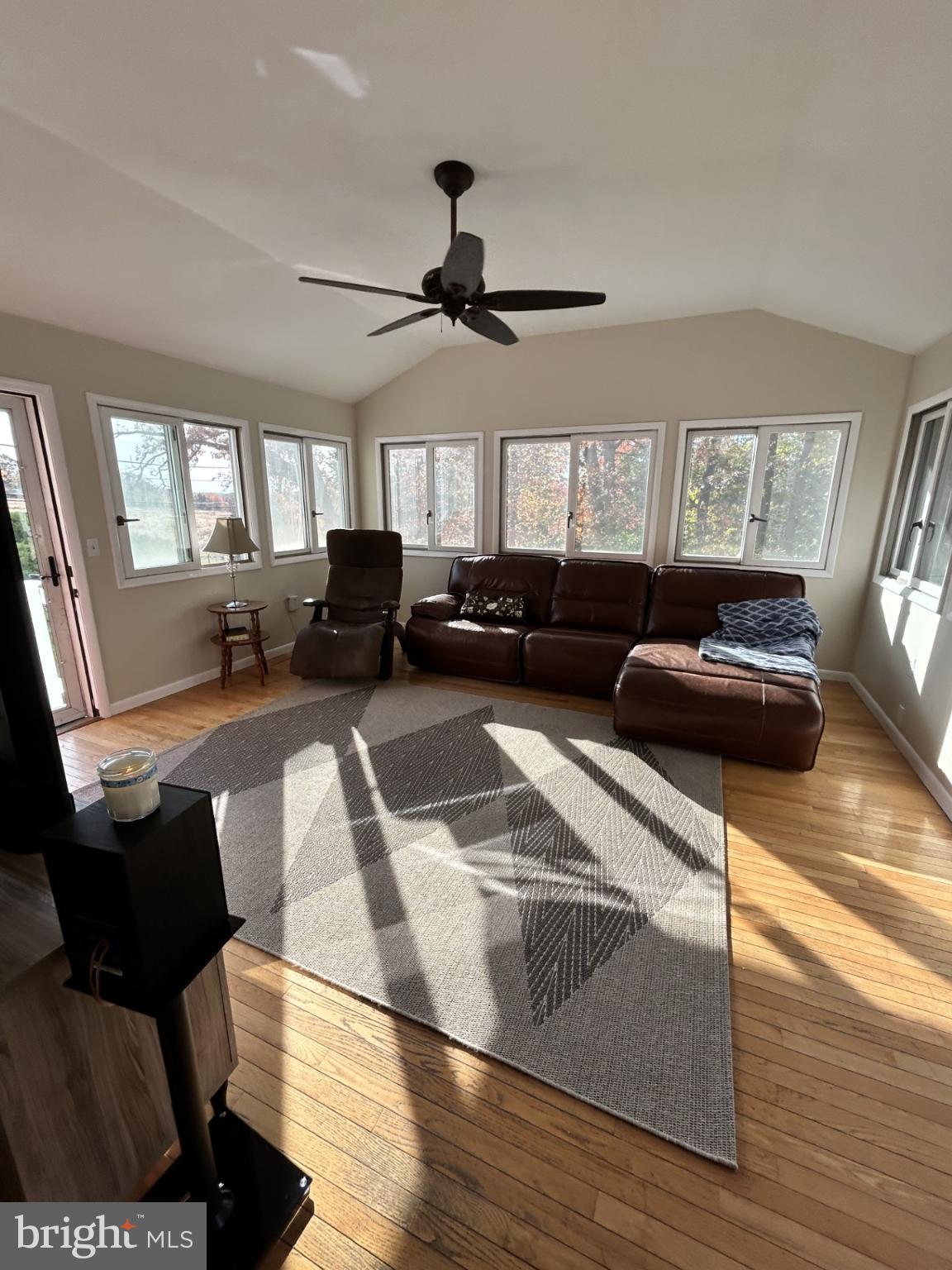 Beltsville, Maryland, 20705, United States, 3 Bedrooms Bedrooms, ,2 BathroomsBathrooms,Residential,For Sale,1987066