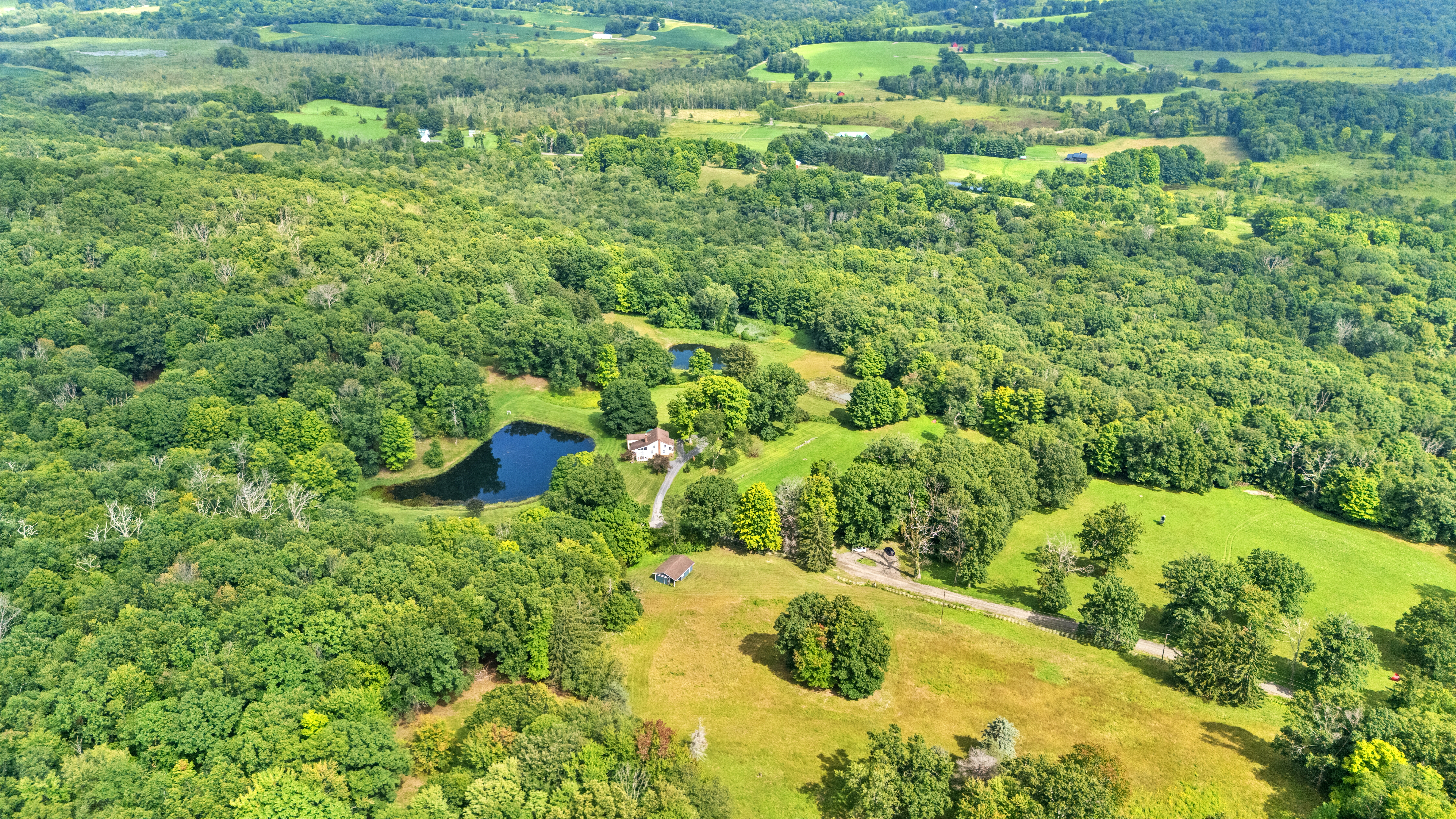  112-Acre Historic Artist
