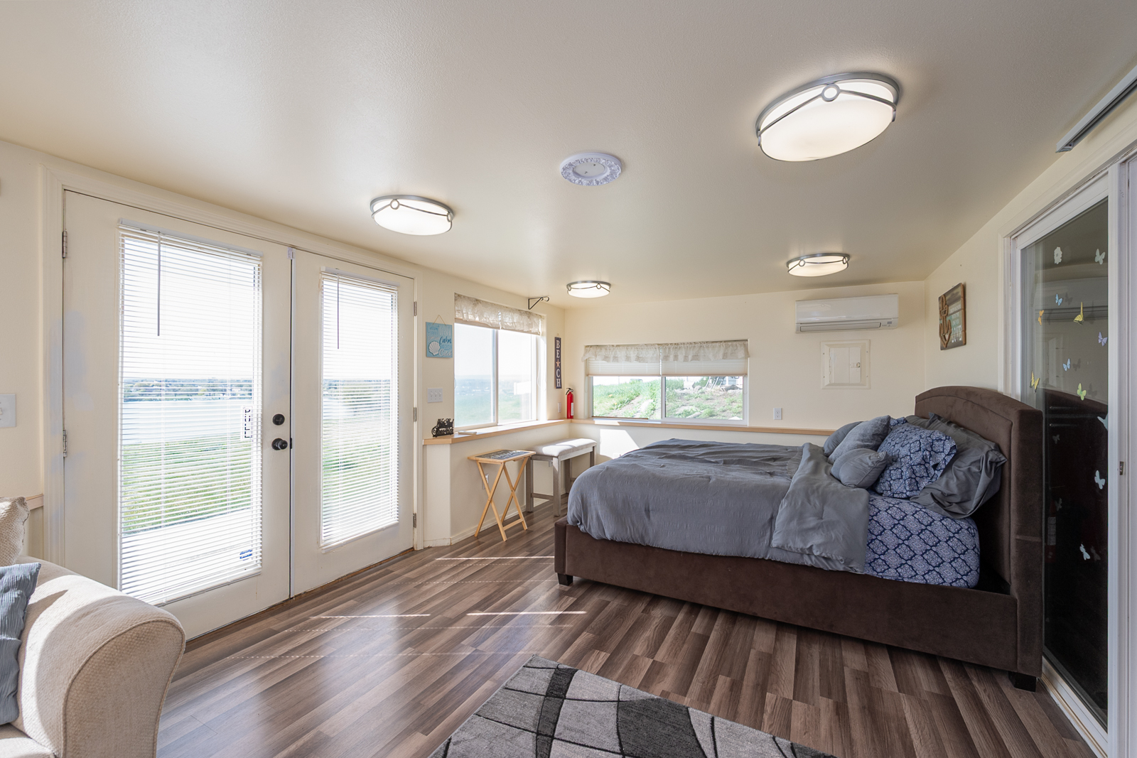 Moses Lake, Washington, 98837, United States, 3 Bedrooms Bedrooms, ,Residential,For Sale,1938109