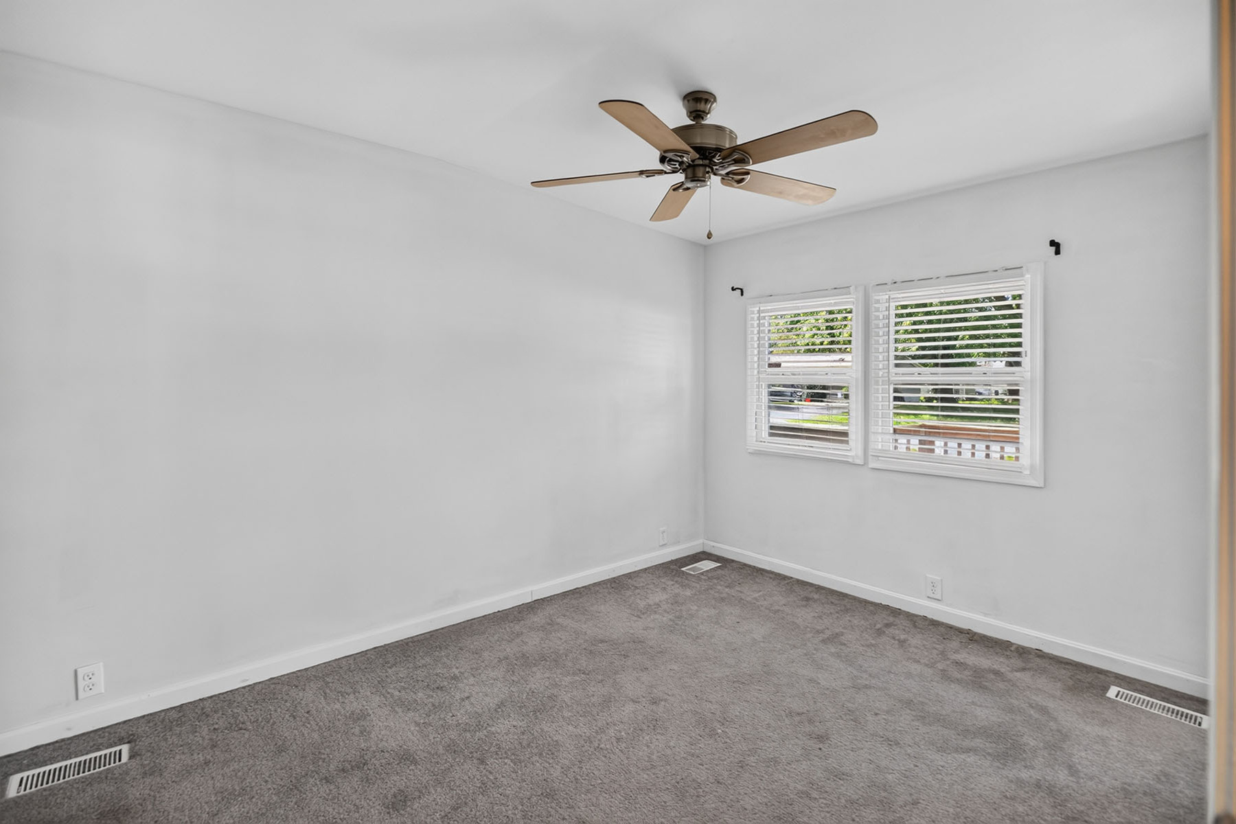  27555 Thistle Lane - 物件實景
