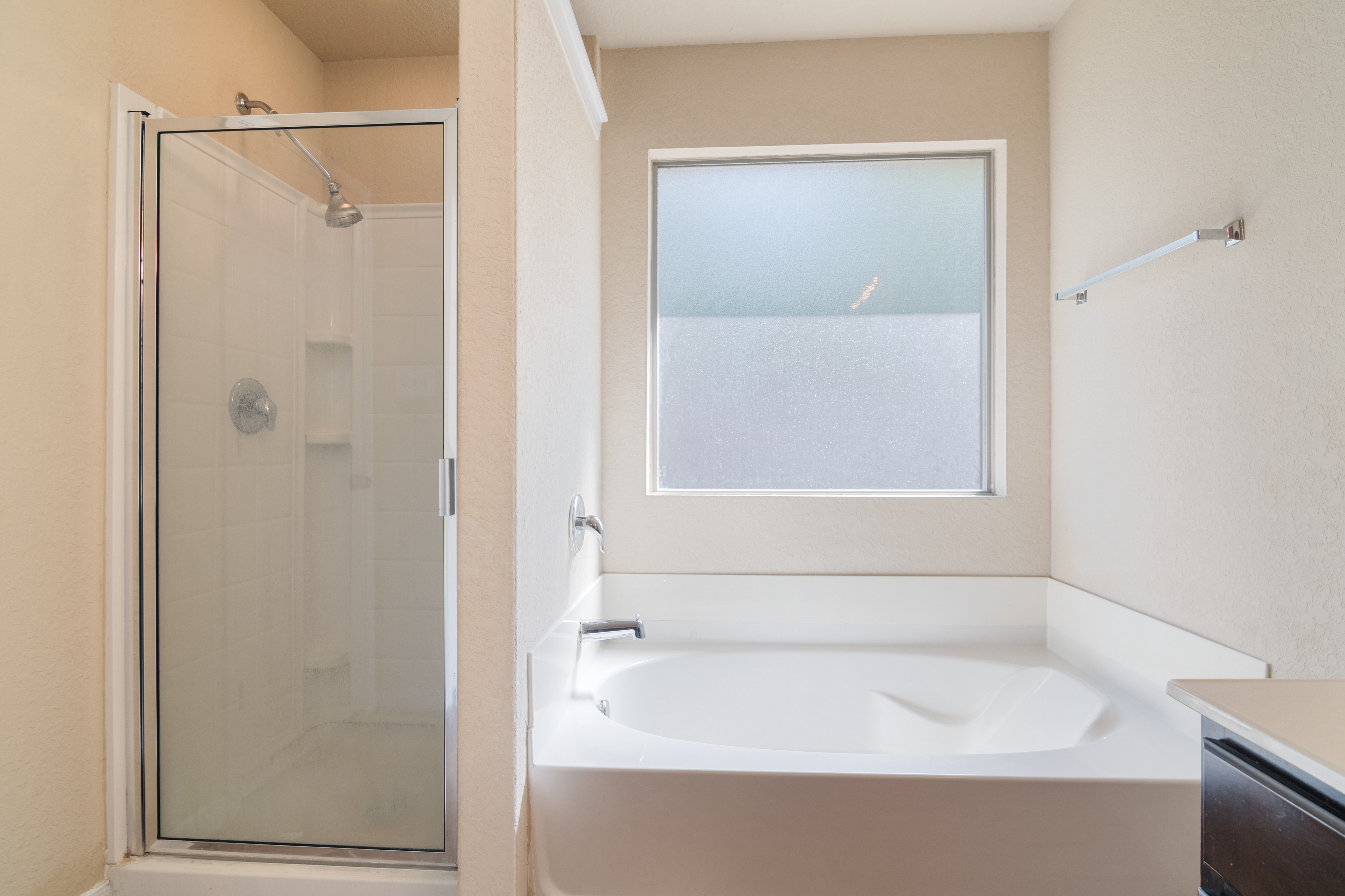  Move-In Ready 4-Bedroom Home - 物件實景