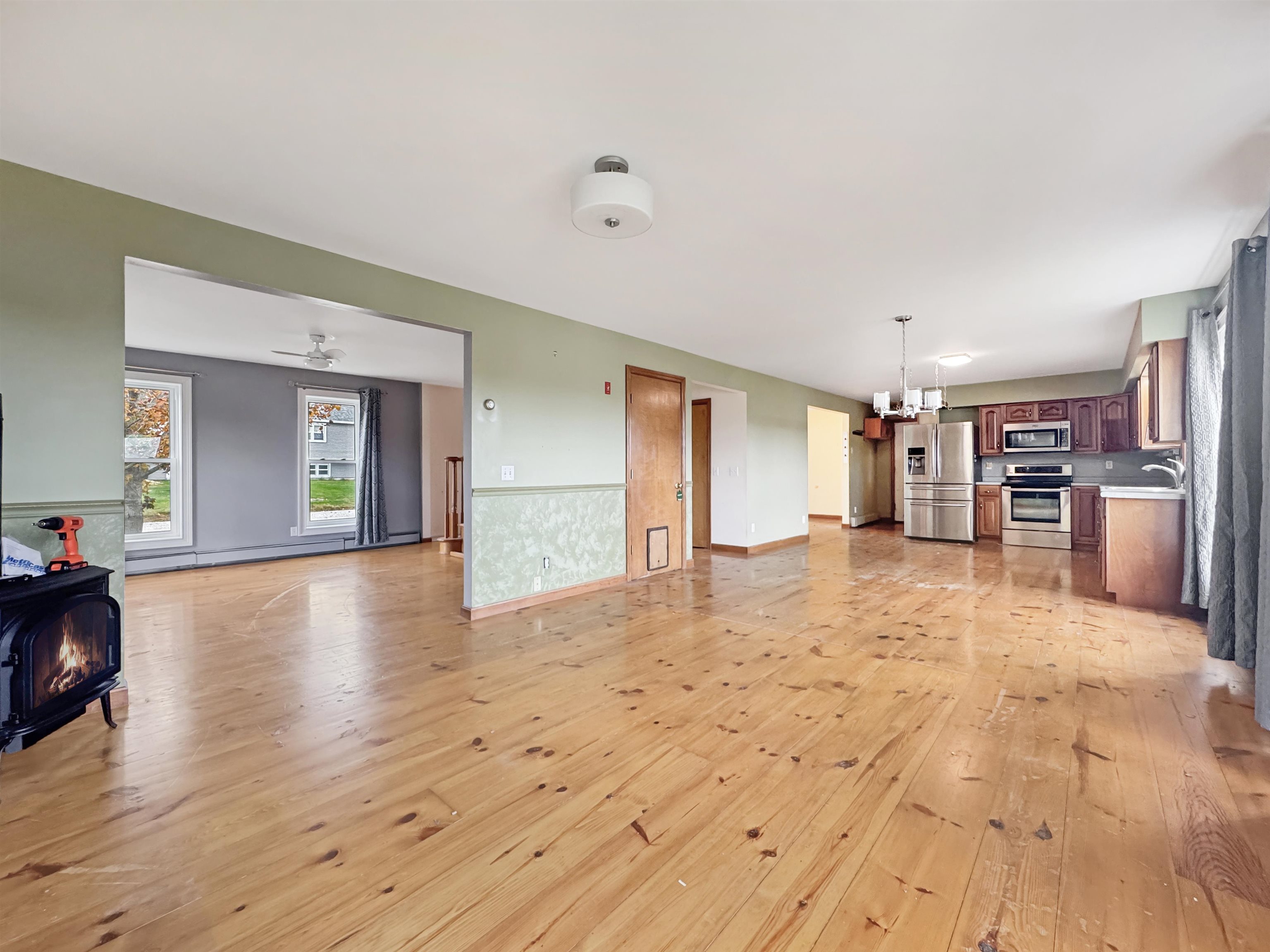 Epsom, New Hampshire, 03234, United States, 2 Bedrooms Bedrooms, ,3 BathroomsBathrooms,Residential,For Sale,1971379