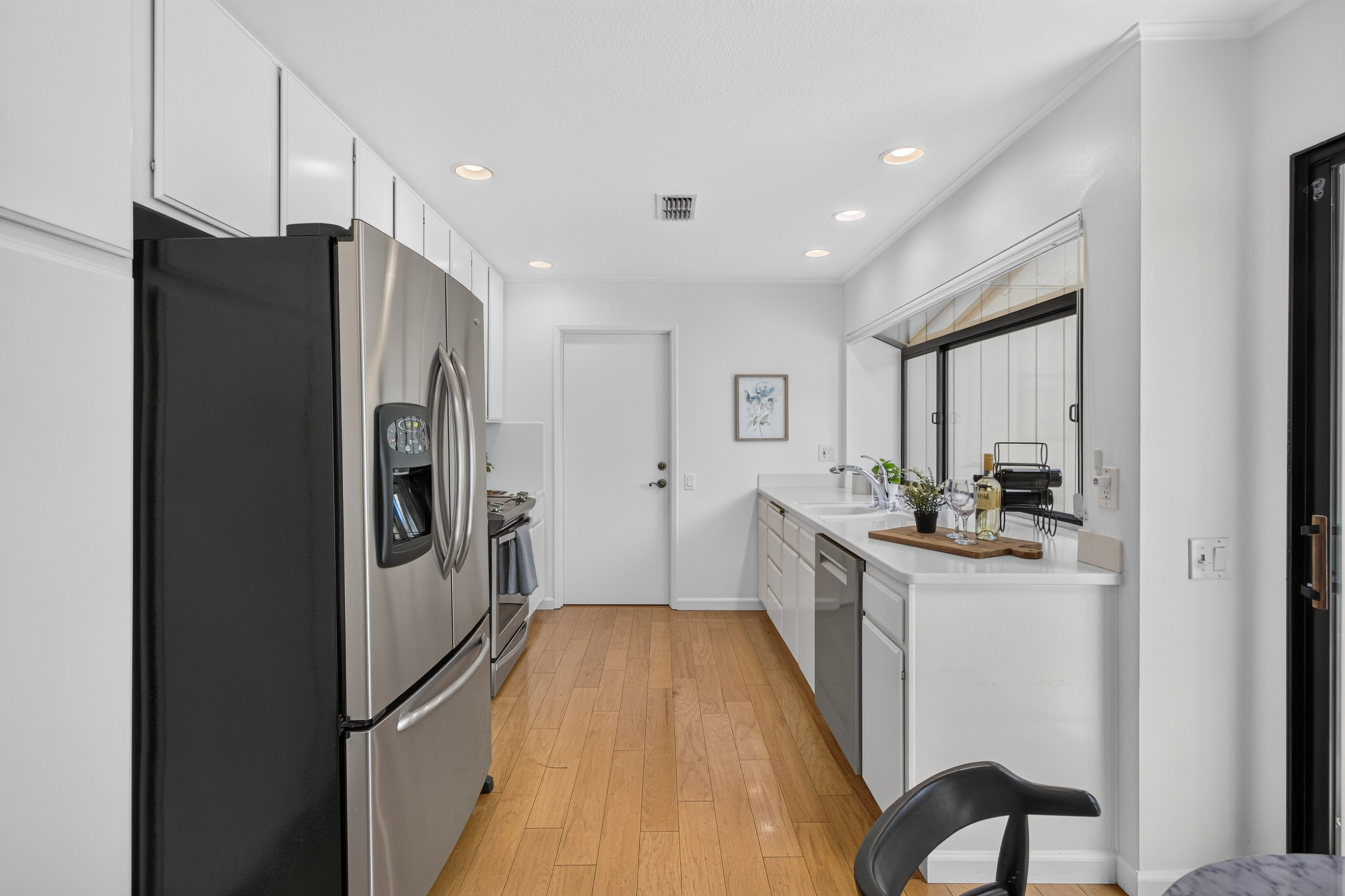  1427 Commons Drive, Sacramento, CA 95825 - 物件實景
